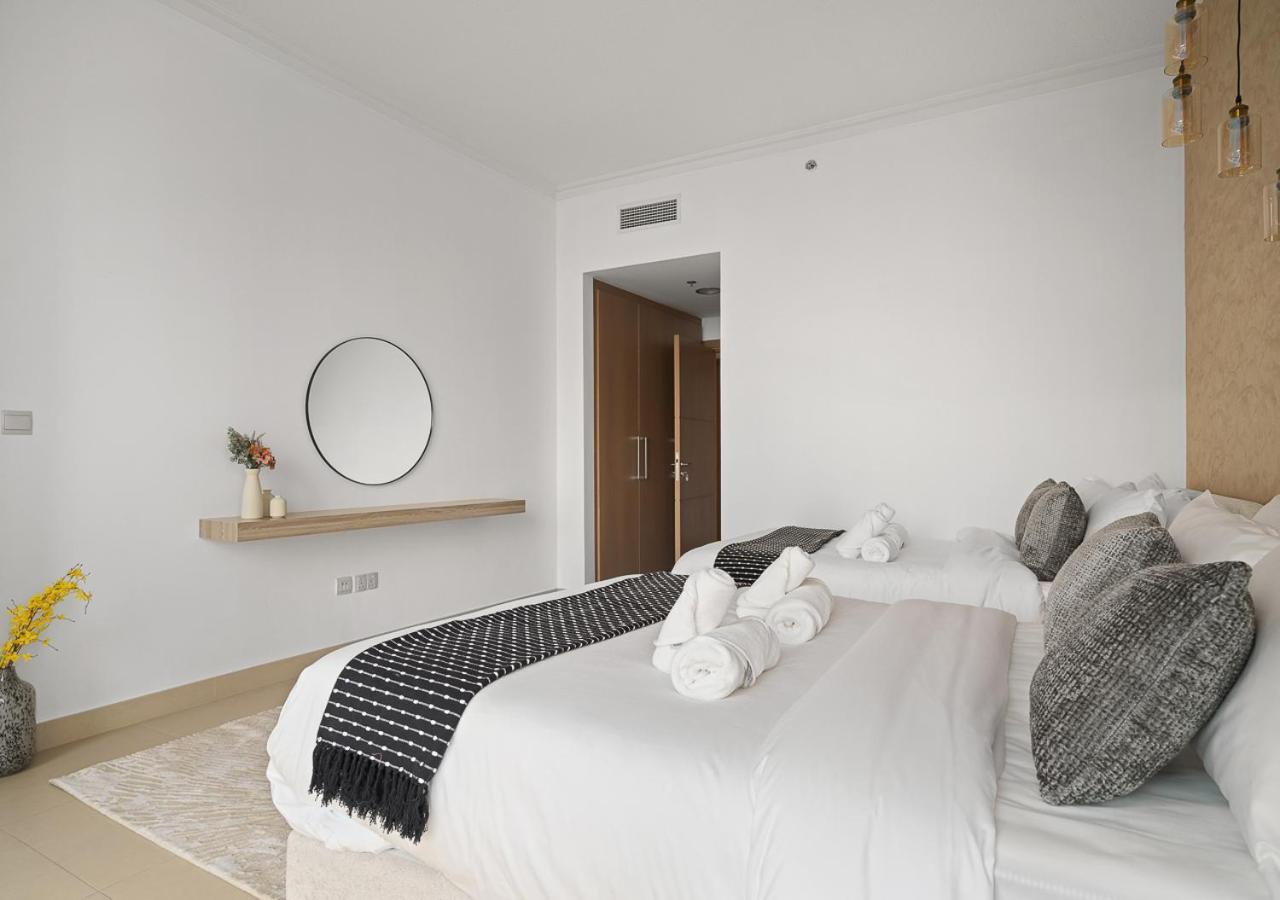 Royal Vista - Luxury 2BR Apartment with Burj Khalifa View at Burj Vista - Downtown