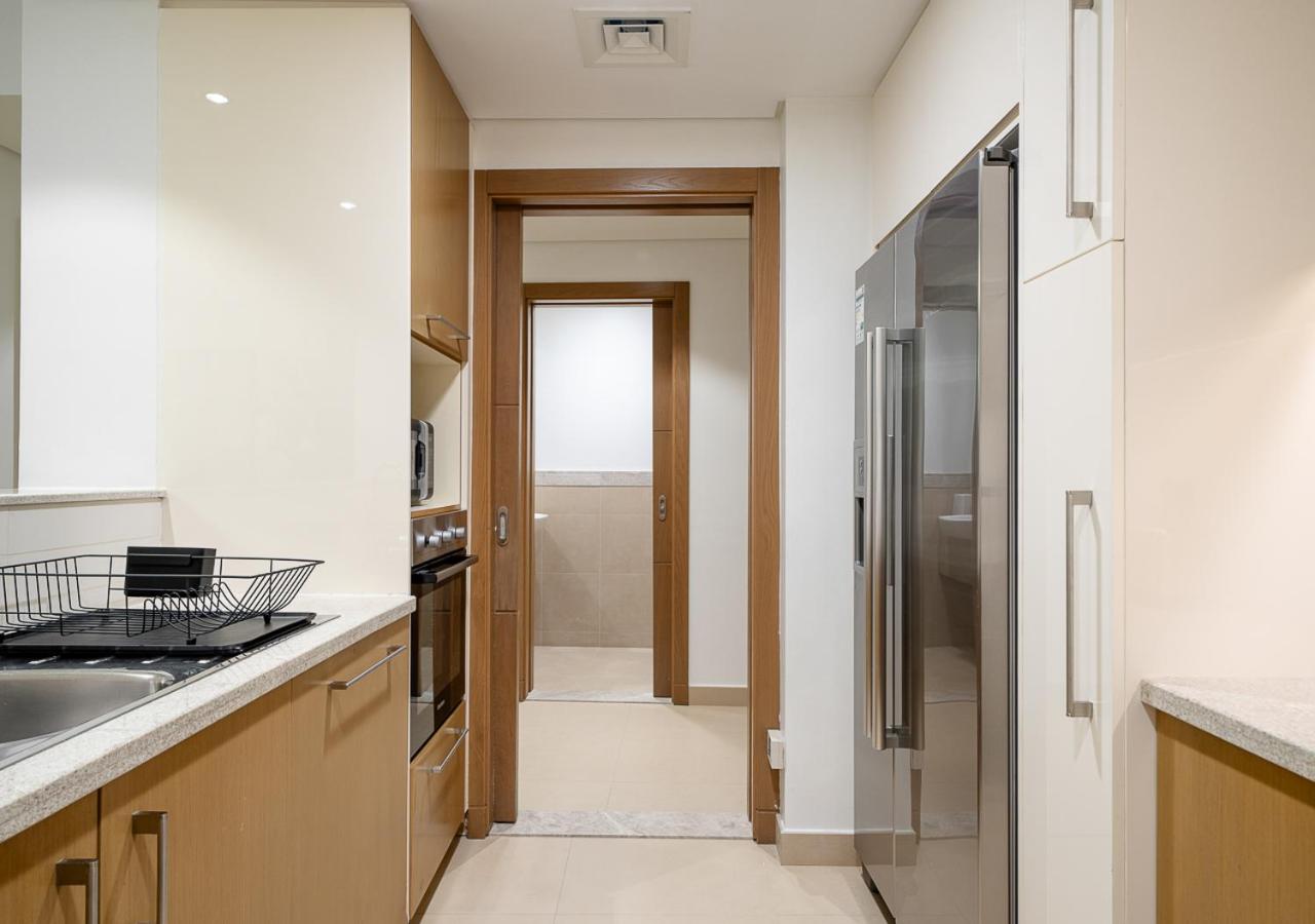 Royal Vista - Luxury 2BR Apartment with Burj Khalifa View at Burj Vista - Downtown