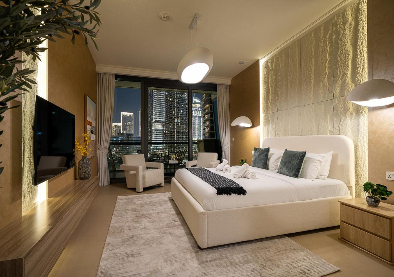 Royal Vista - Luxury 2BR Apartment with Burj Khalifa View at Burj Vista - Downtown