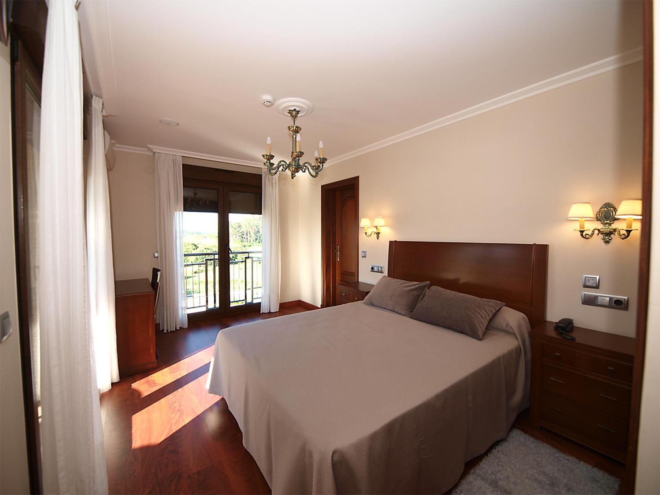 Pensión Residencia A Cruzán