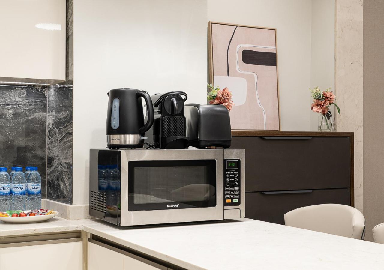 Royal Vista - Luxury 4BR Apartment At Nobles Tower - Business Bay
