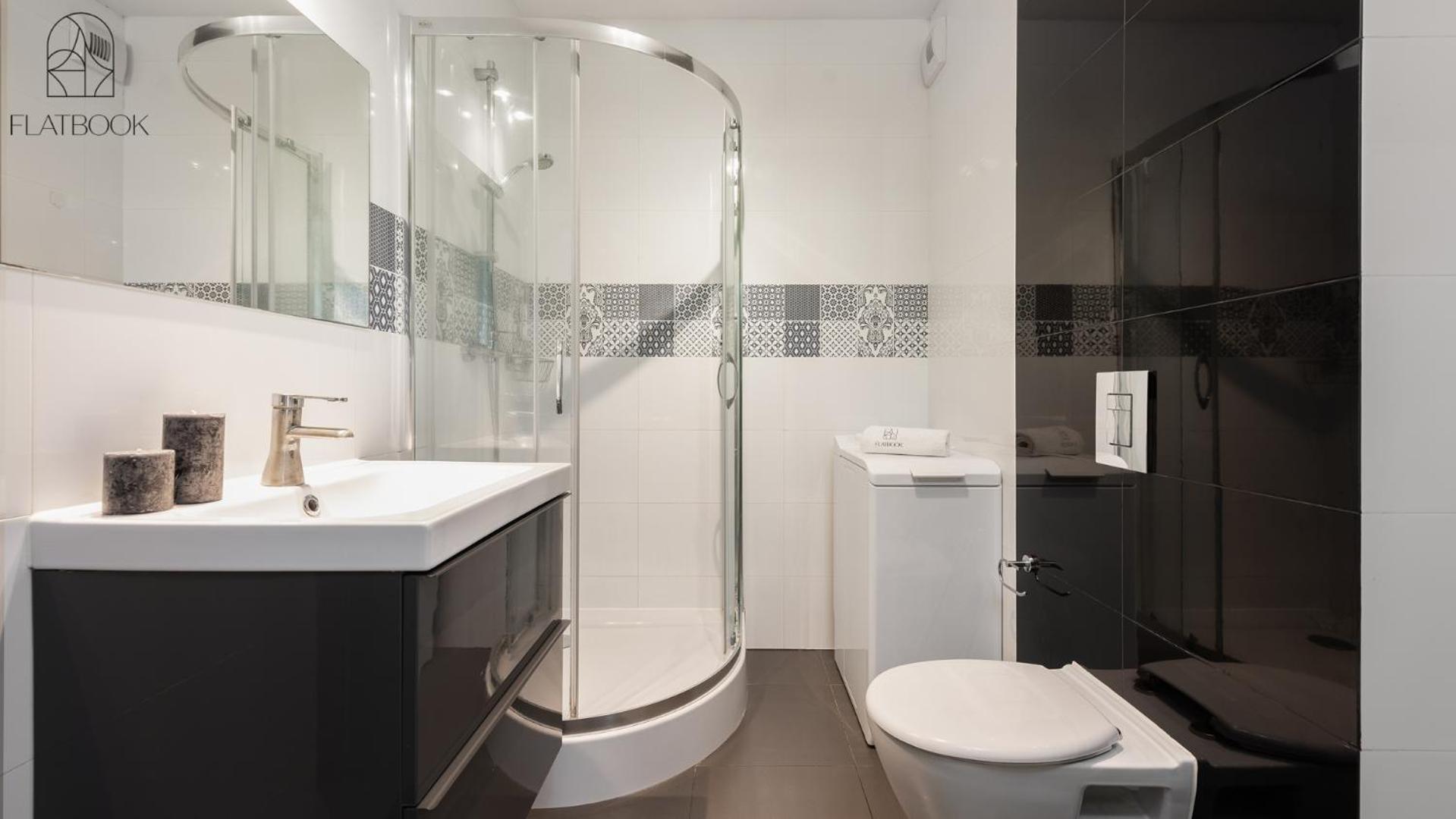 Flatbook - City Center SPA Apartments Motlawa