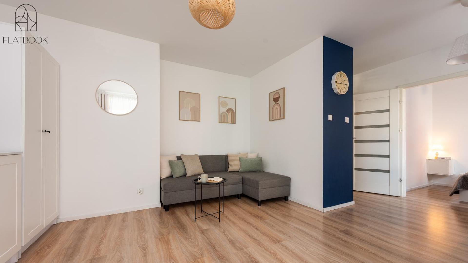Flatbook - City Center SPA Apartments Motlawa