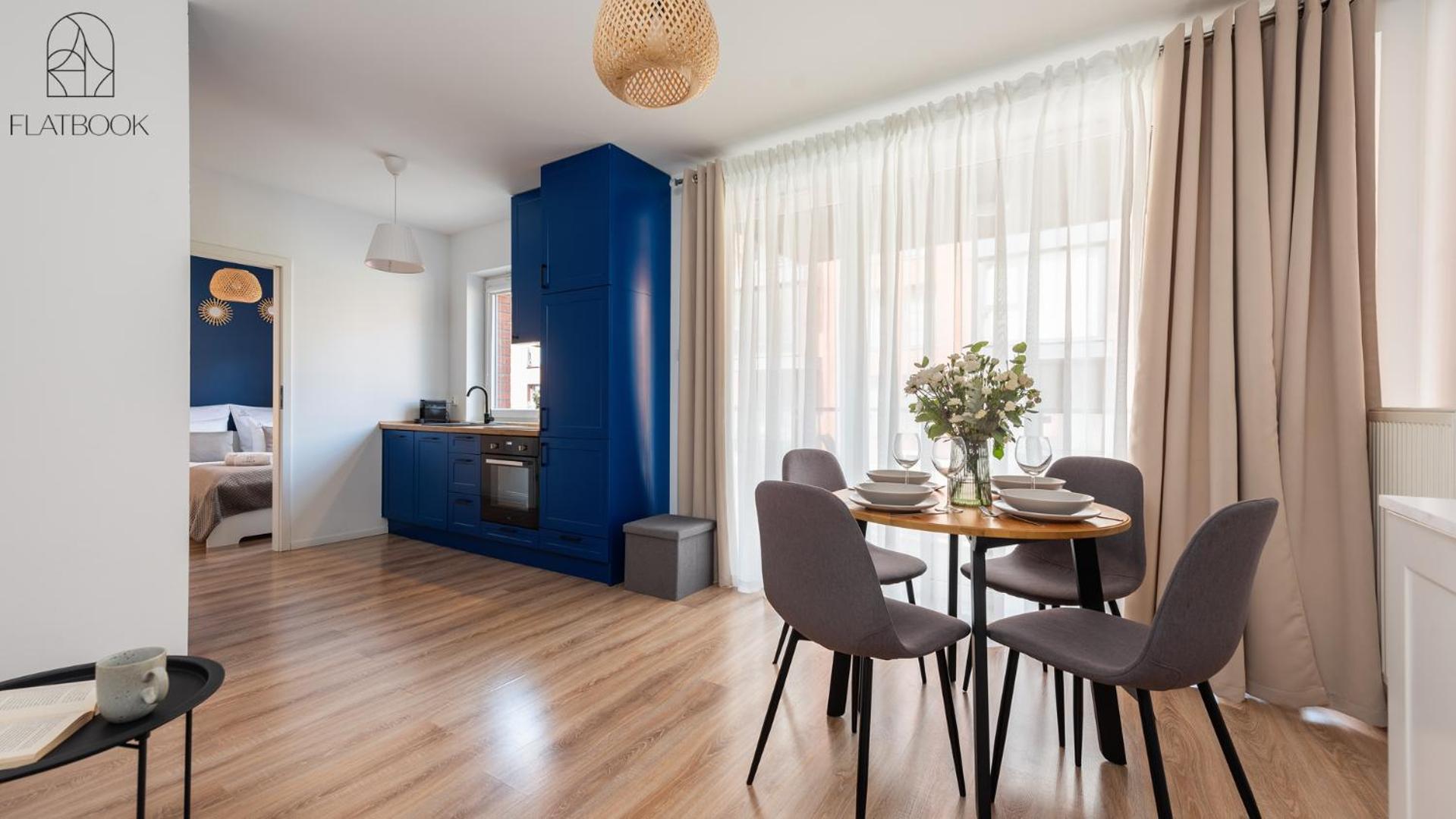 Flatbook - City Center SPA Apartments Motlawa