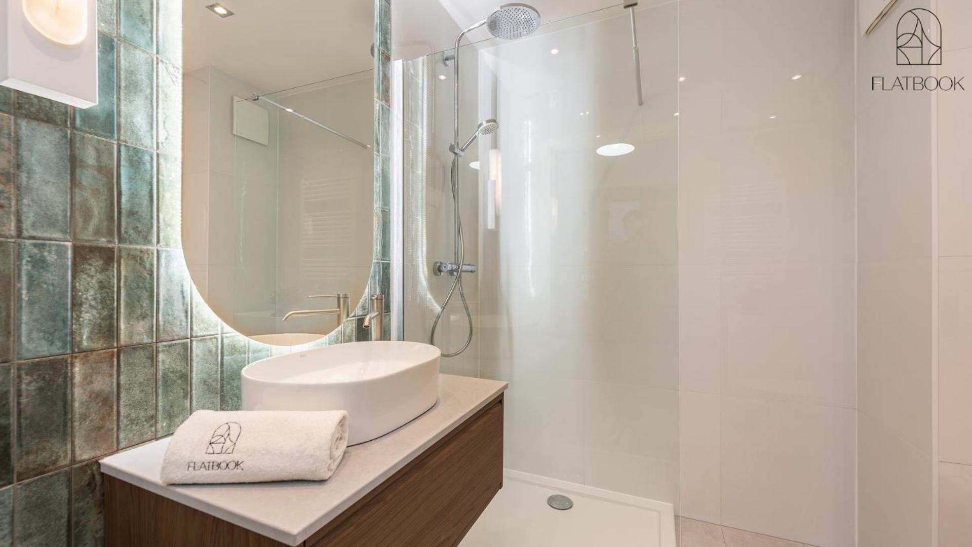 Flatbook - City Center Apartments Sw Barbary