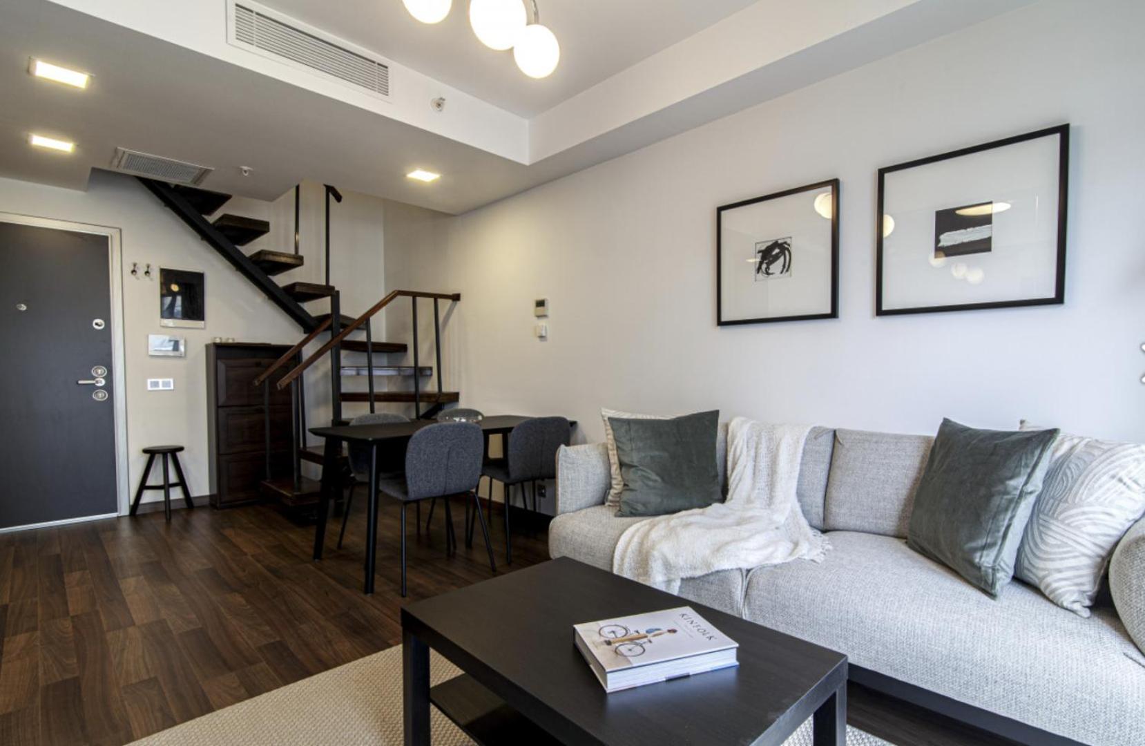 Balcony-AC-Smart TV 10 min to Taksim İstiklal