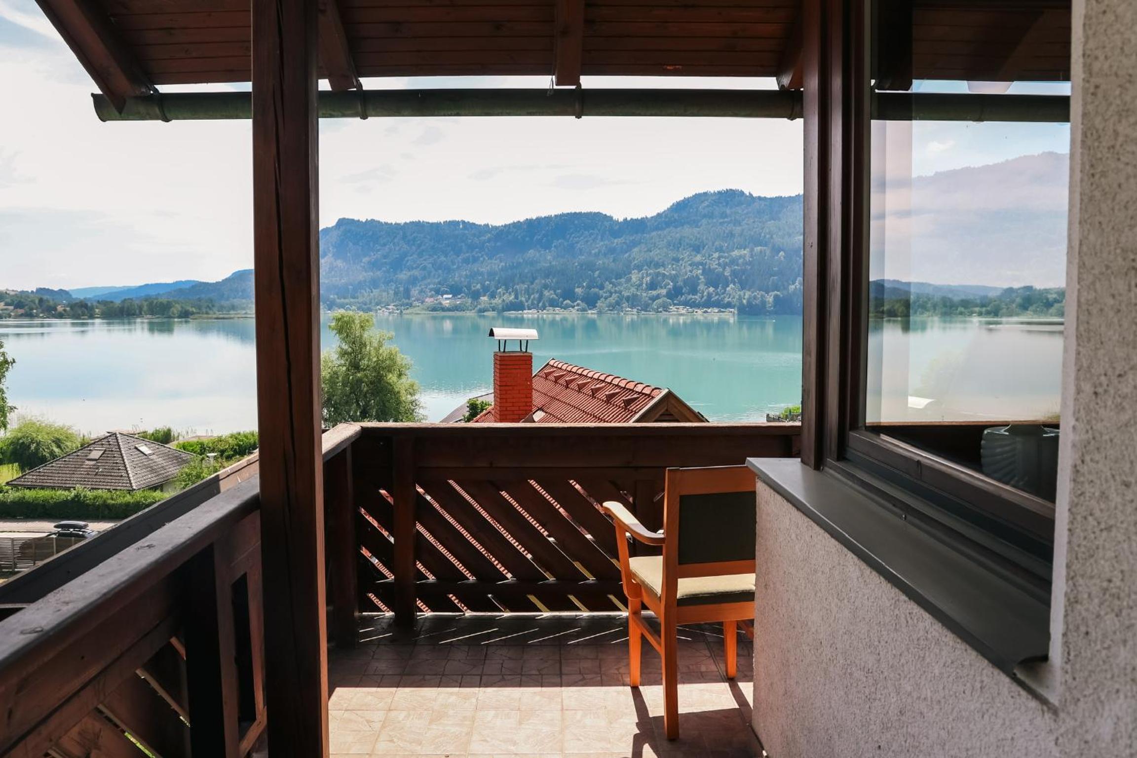 Guesthouse am See SOL