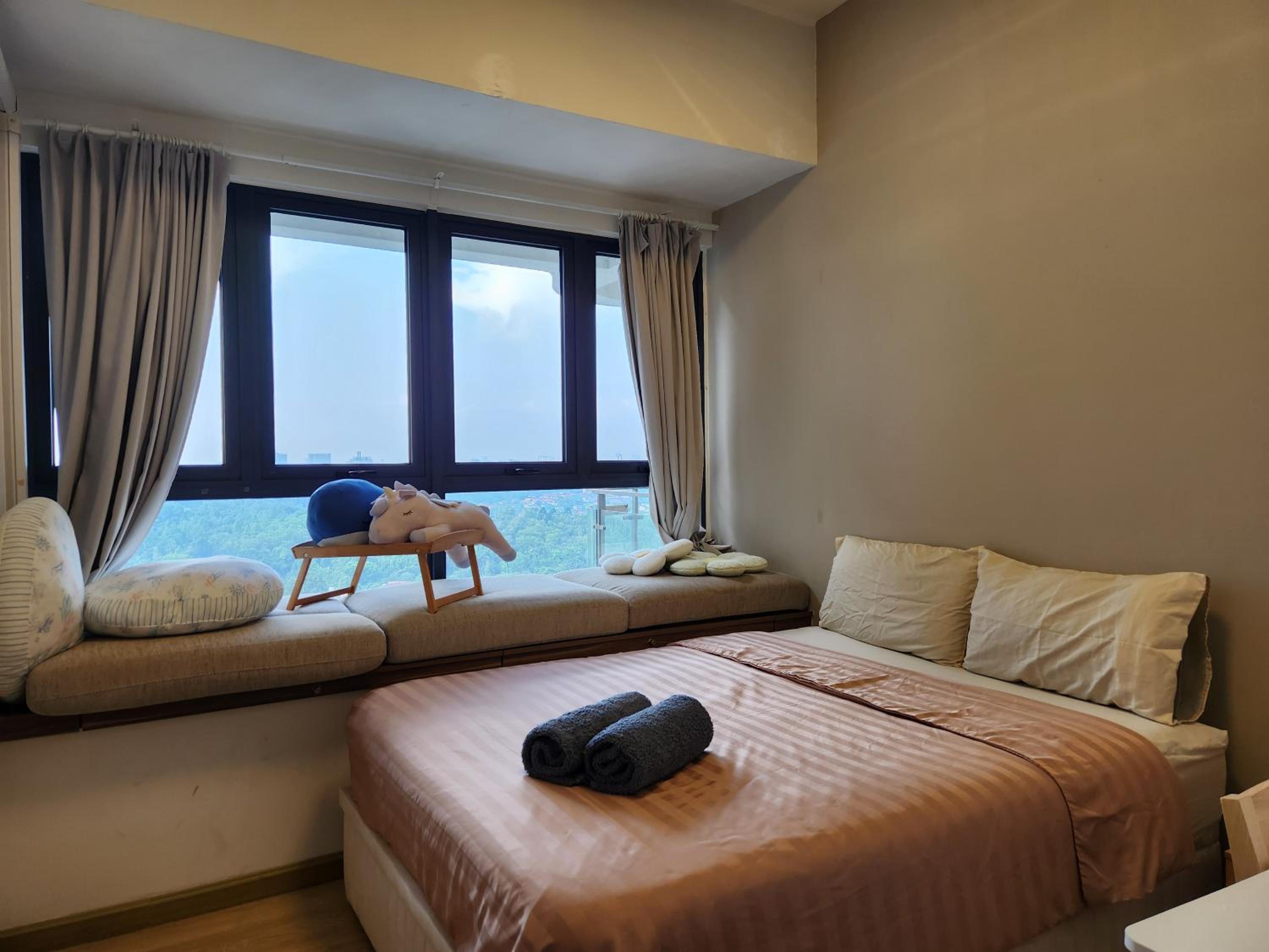 Country Garden Danga Bay By Widebed JB