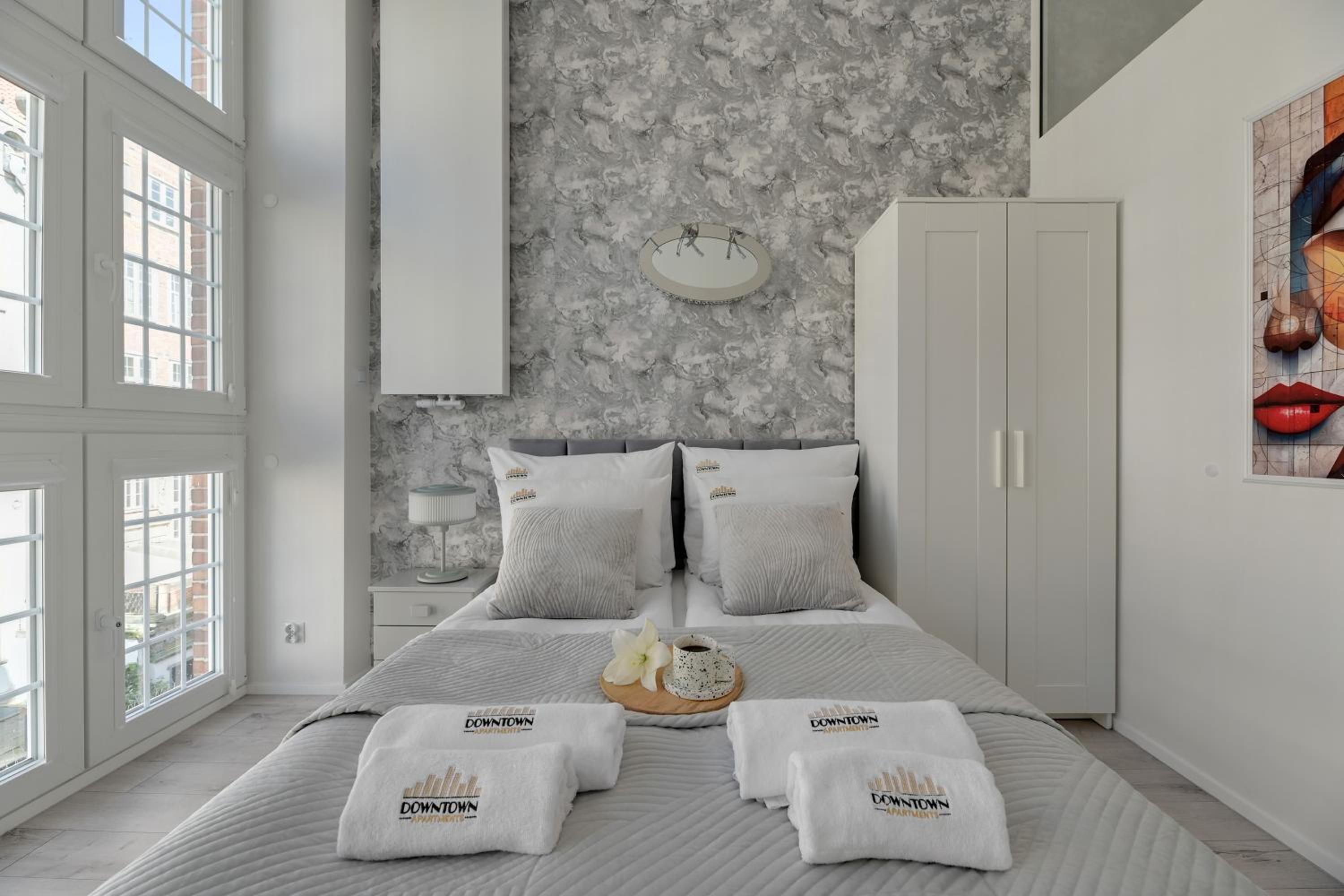 Piwna Glamour & Main Old Town by Downtown Apartments