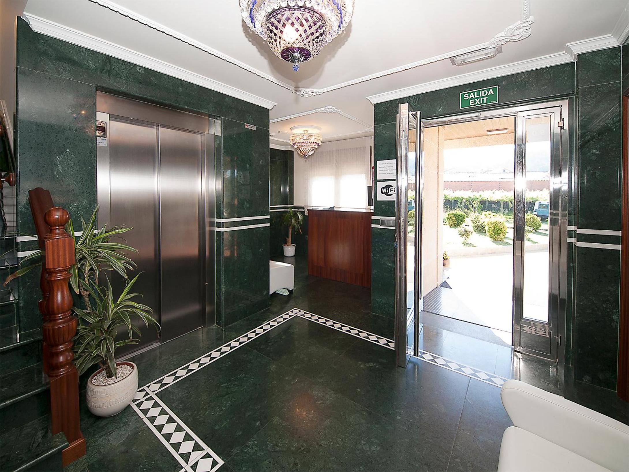 Pensión Residencia A Cruzán