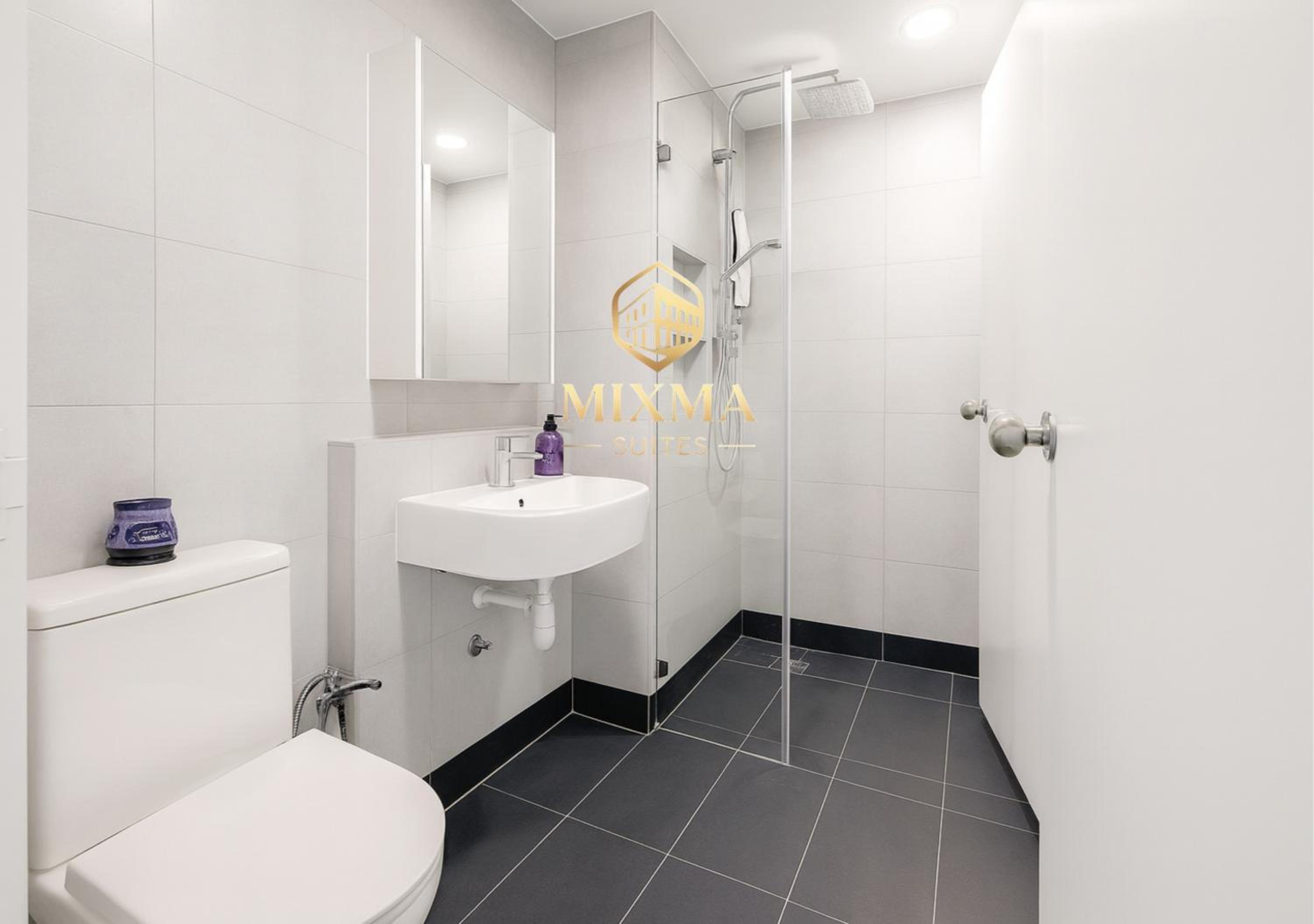 Seaview Pool 5pax Walk To Jesselton Pier by Mixma Suites
