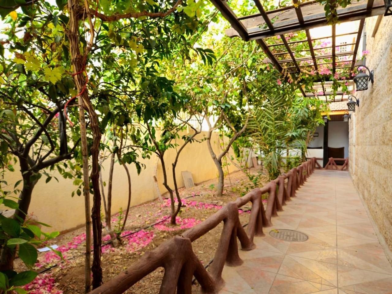 Red Sea Pearl Luxury Villa in Aqaba