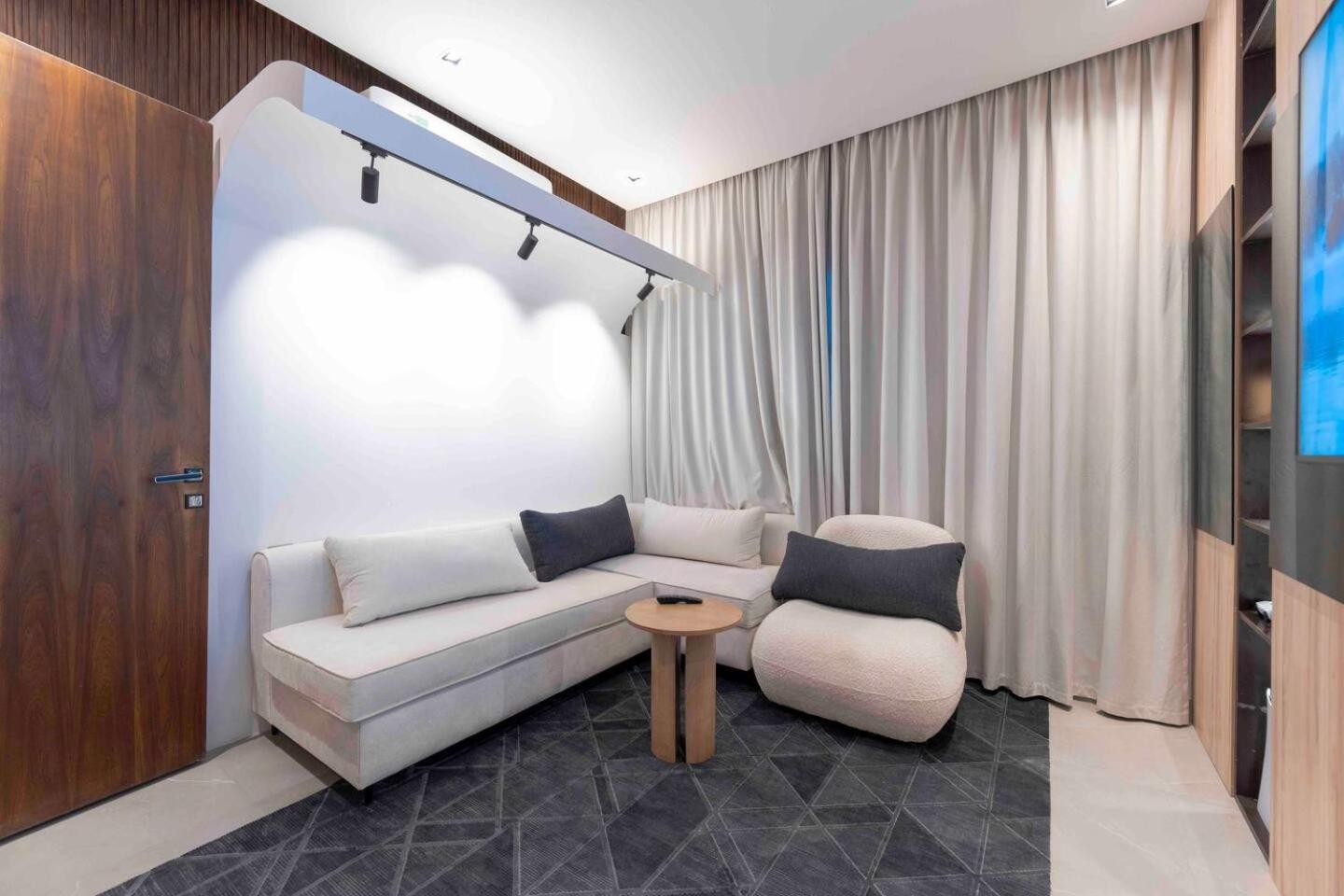 Trendy apartment in Alwadi ll