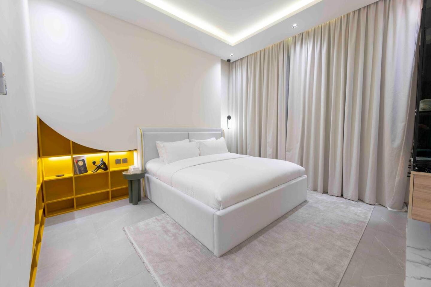 apartment luxurious and modern design in Alwadi Xl