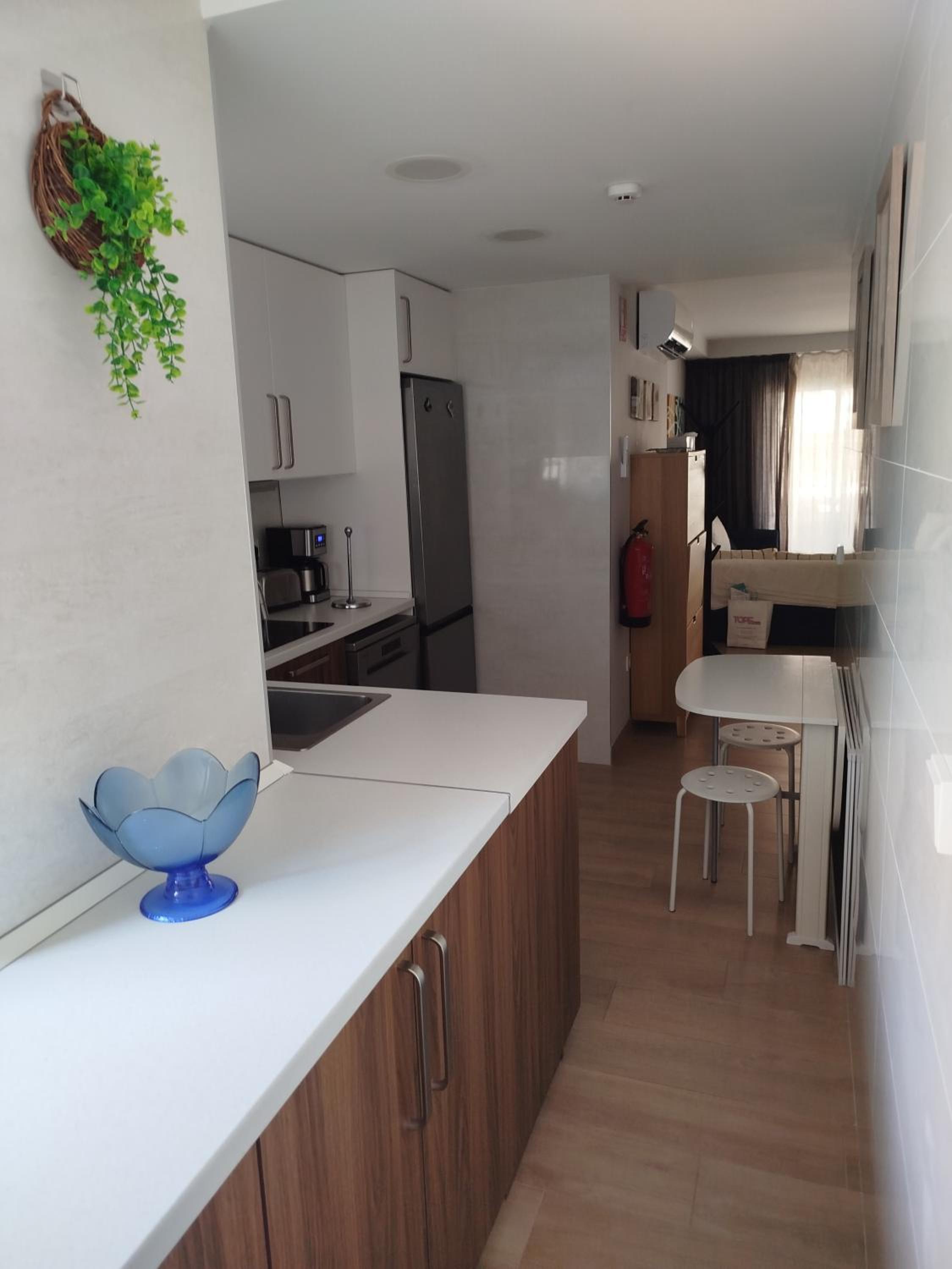 IDEAL FAMILIAS - Apartamento de 3 habitaciones completamente renovado