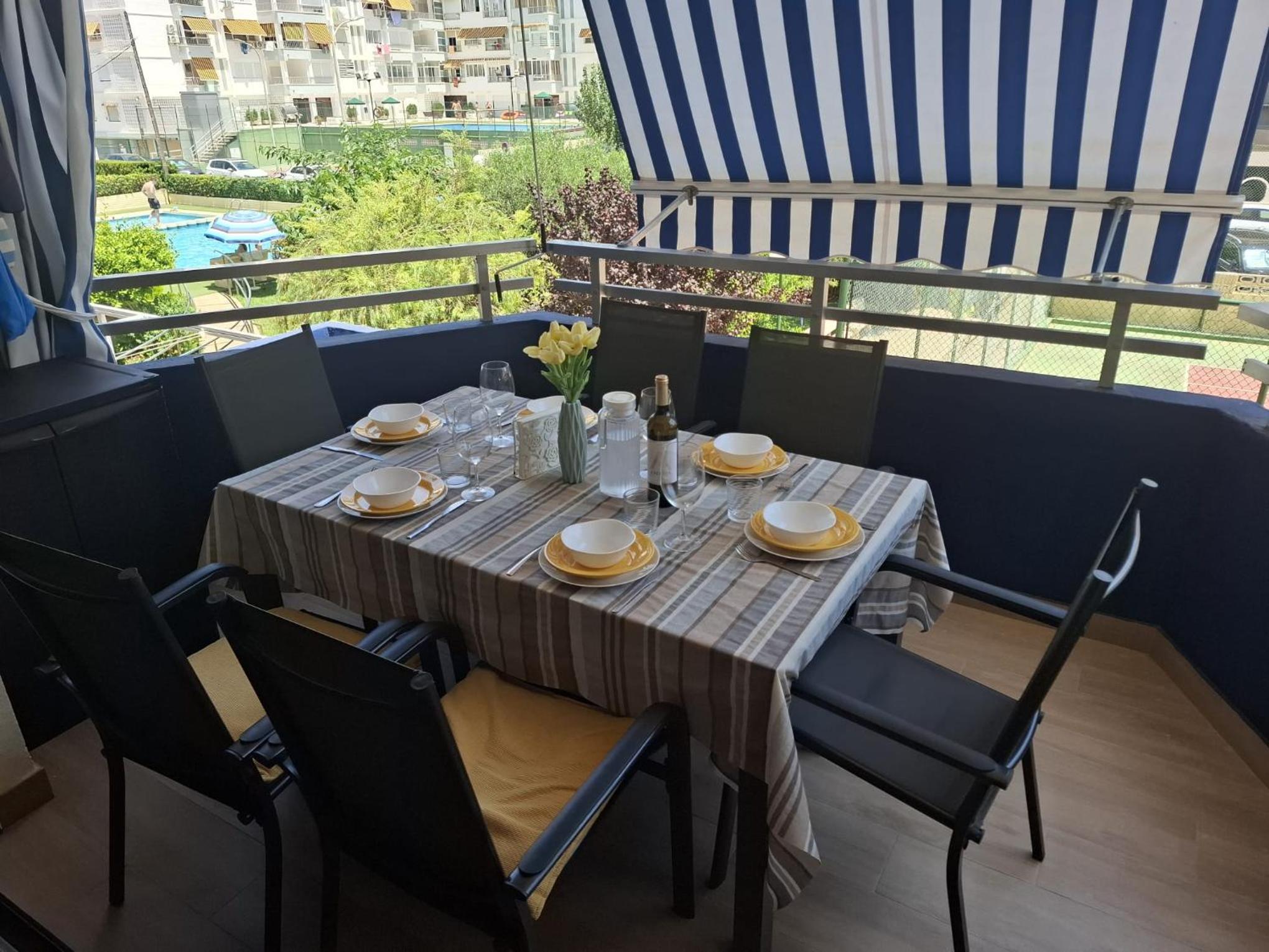 IDEAL FAMILIAS - Apartamento de 3 habitaciones completamente renovado