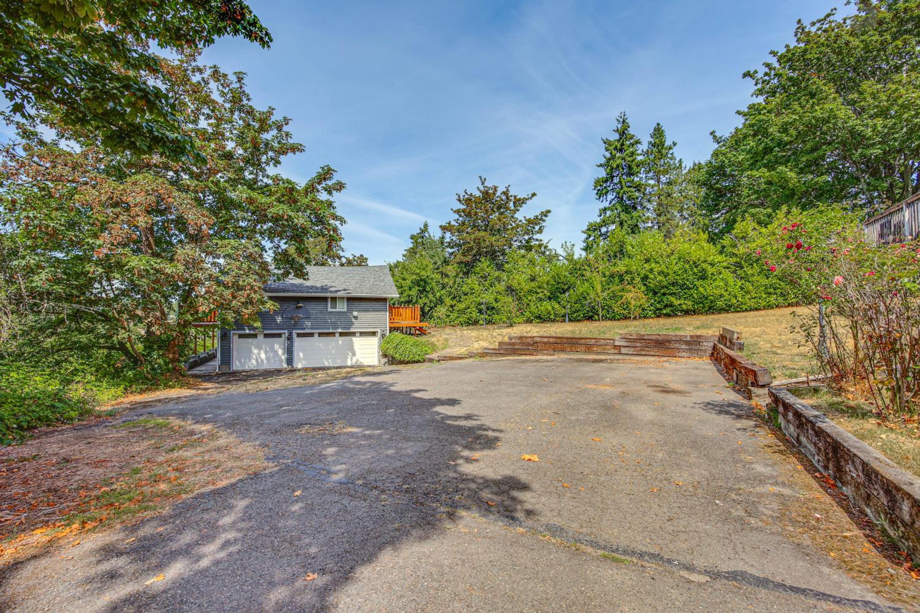5 Mi to Dtwn Tacoma Modern Studio Retreat