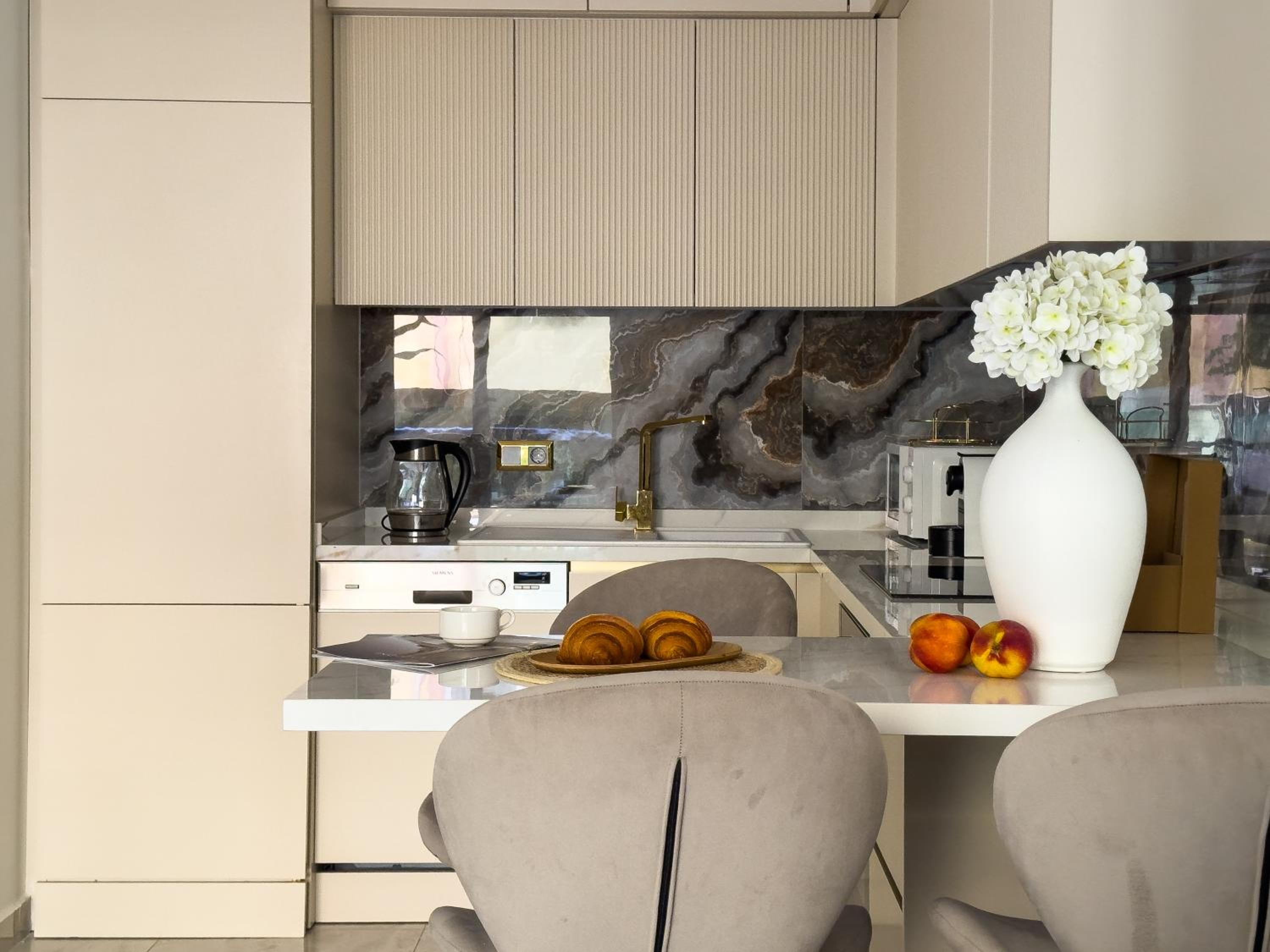 Qoople Legend A - apartments in Alanya 100m to the sea