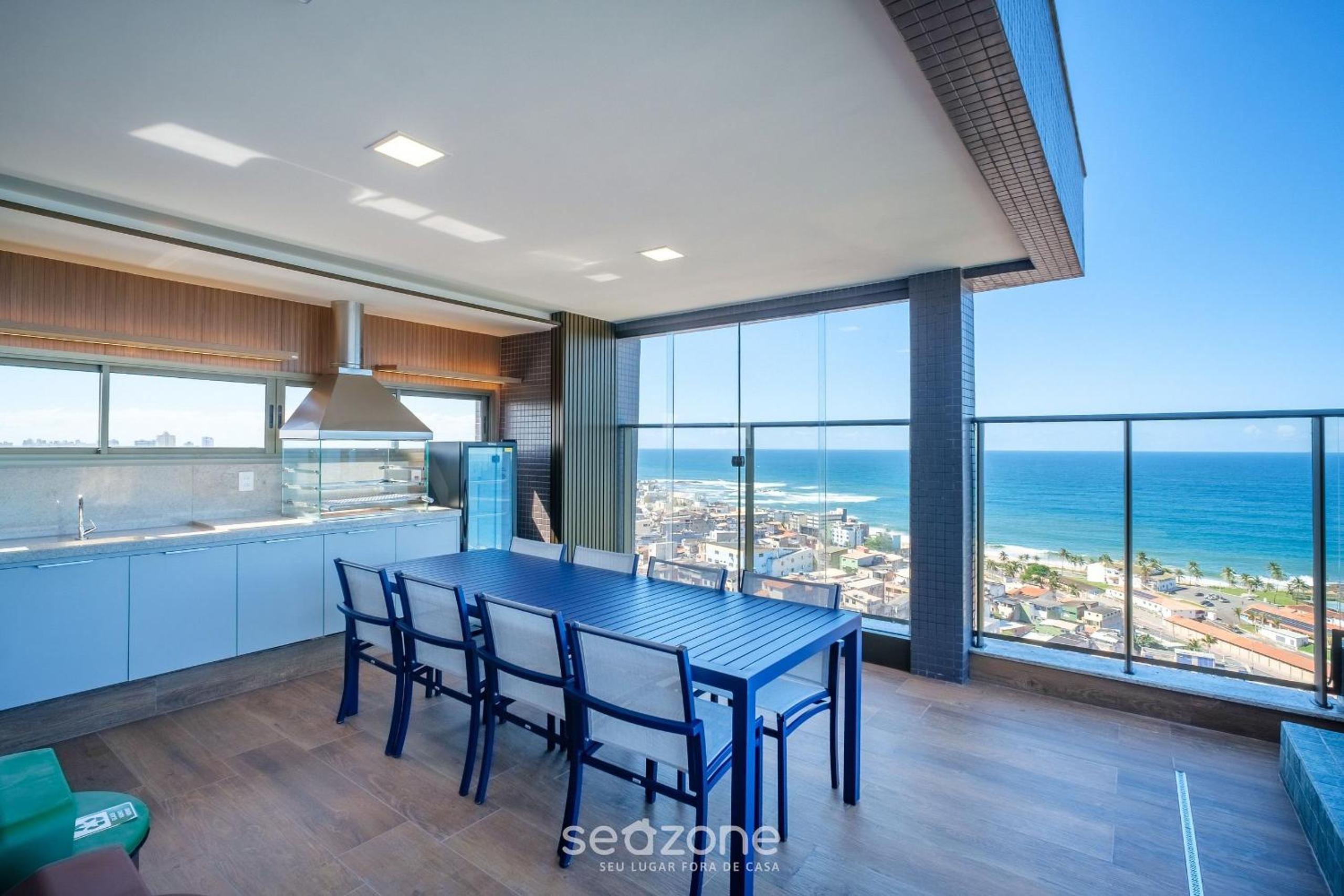 Apartments in a building with a pool 800m from the beach in Salvador - EDF