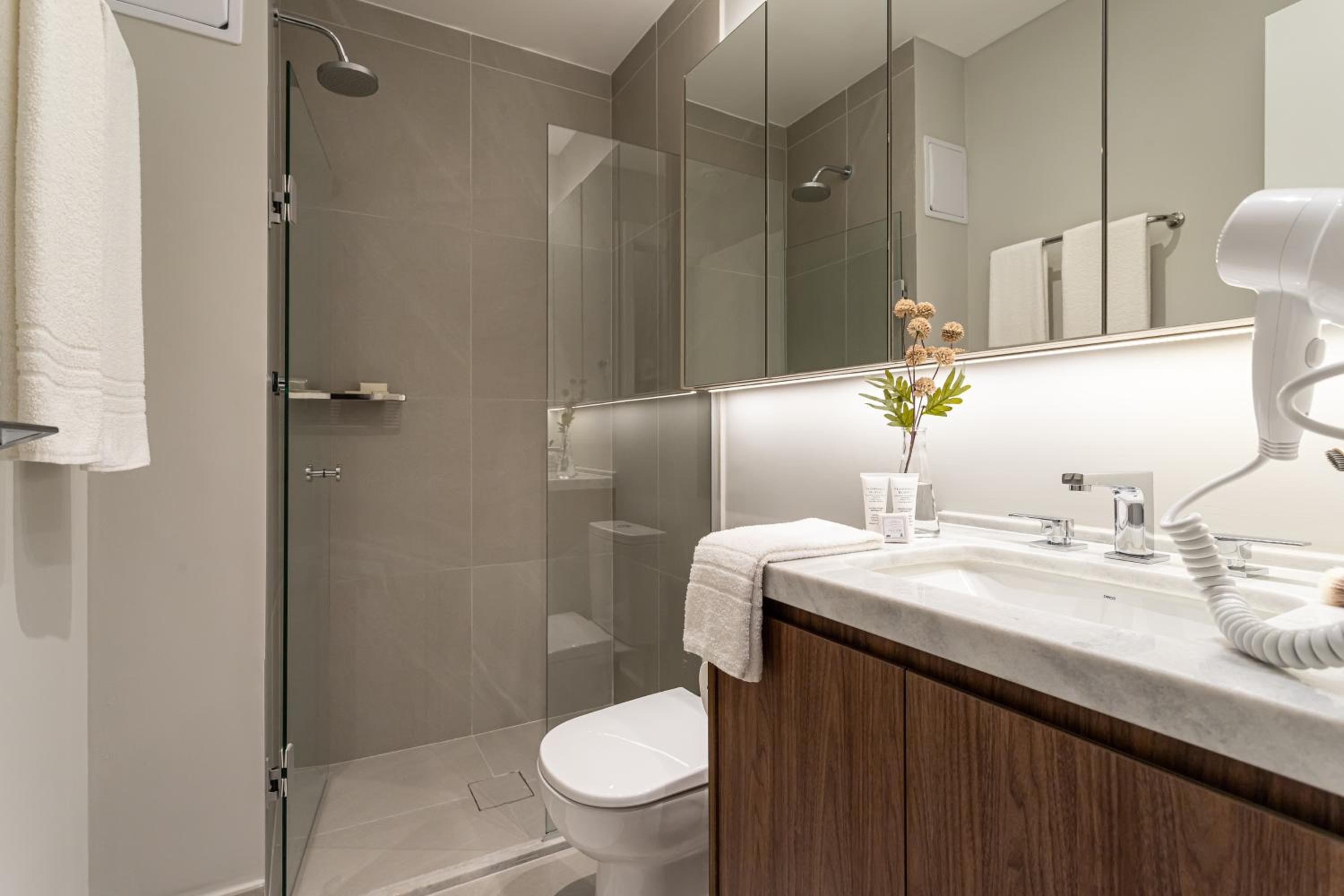 Ayra Higienópolis - Apartamentos mobiliados com excelente vista e localização