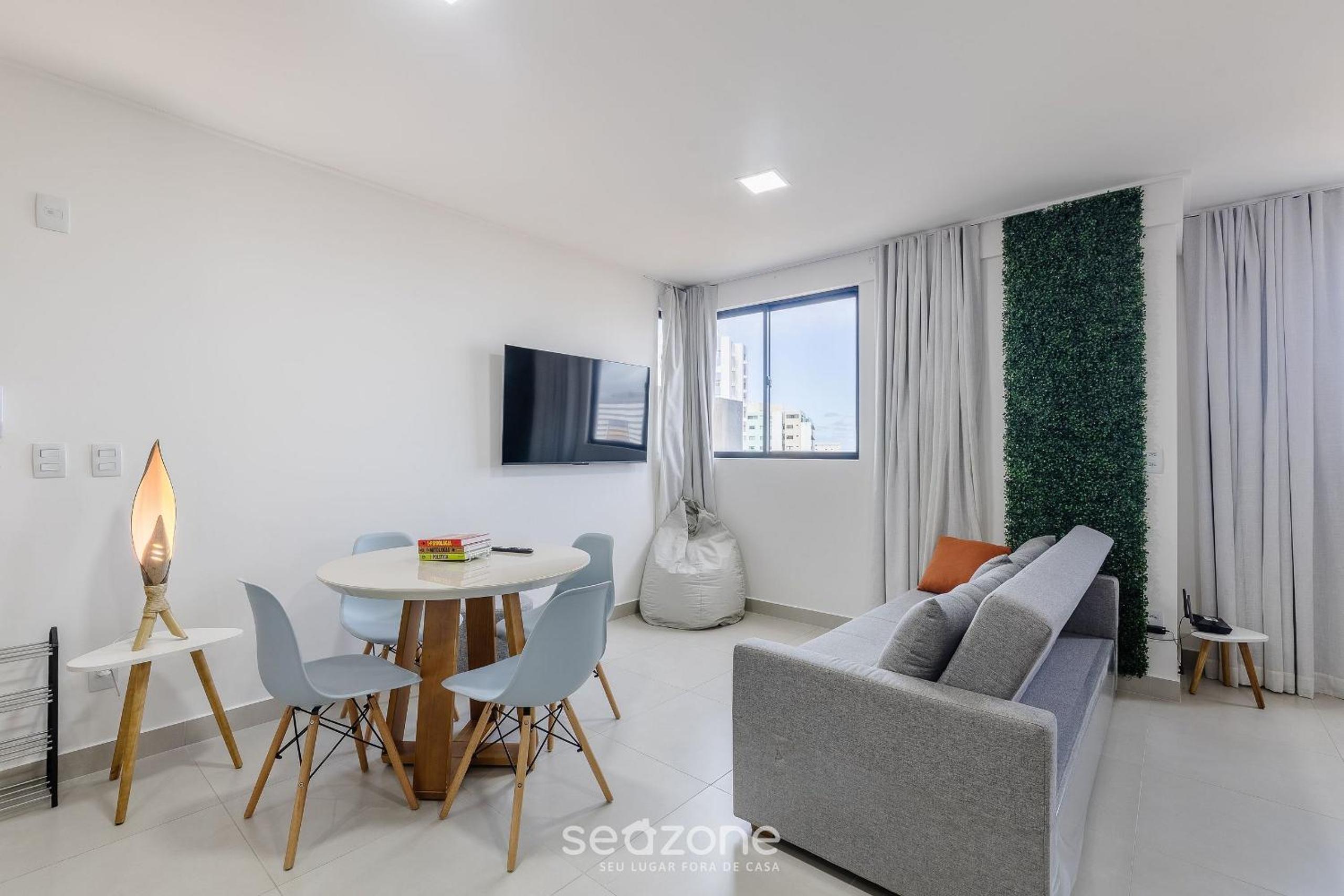 Stay with a pool and gym 350m from the beach in a prime location in Maceió - SLI