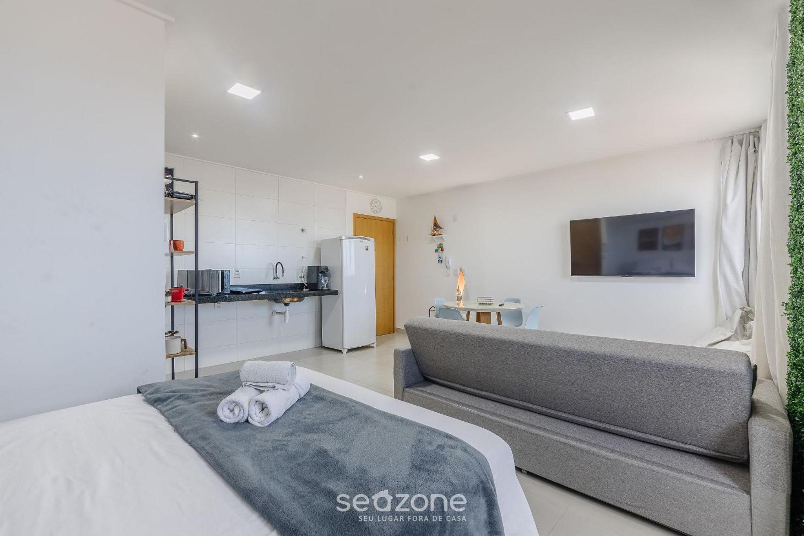Stay with a pool and gym 350m from the beach in a prime location in Maceió - SLI