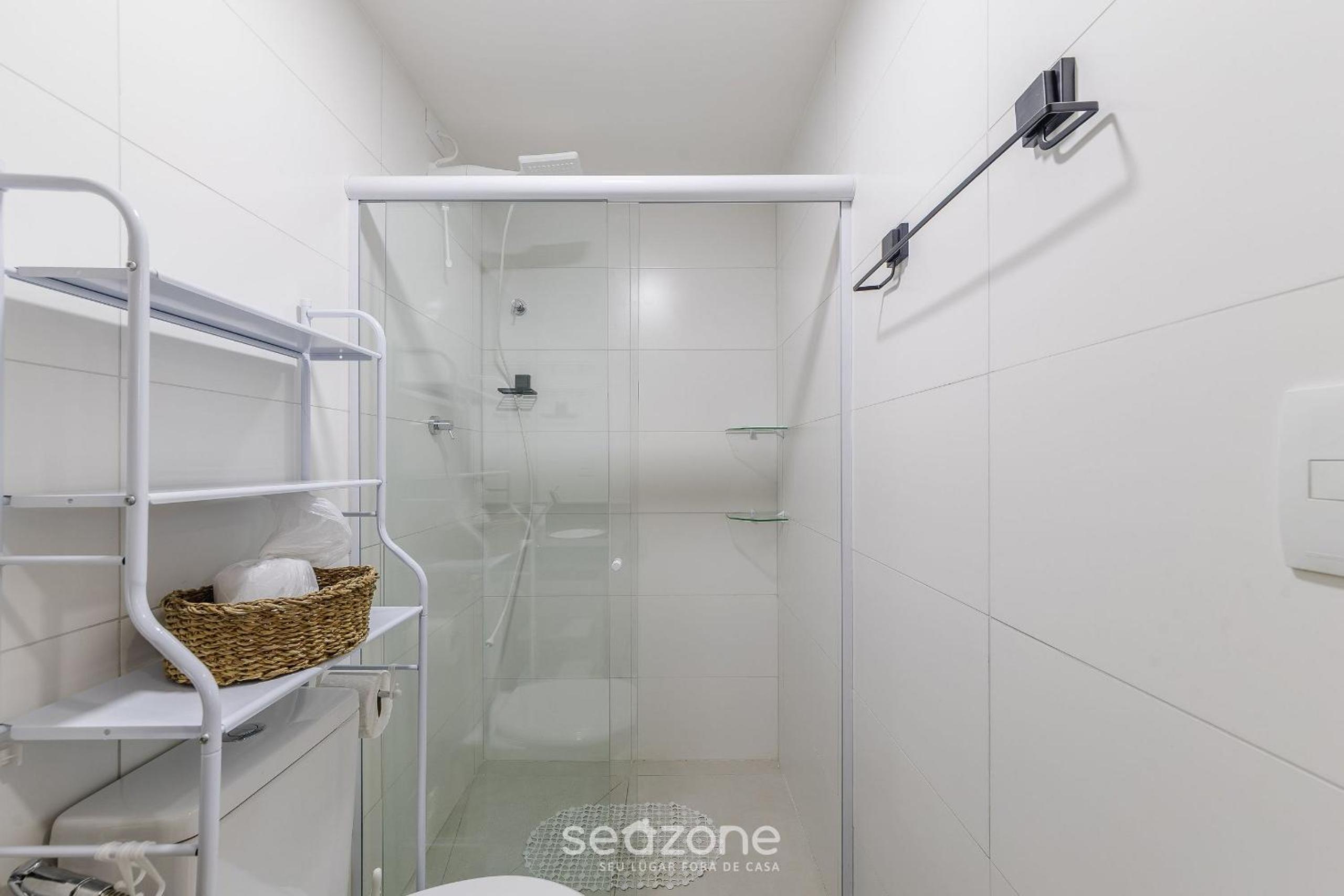 Stay with a pool and gym 350m from the beach in a prime location in Maceió - SLI