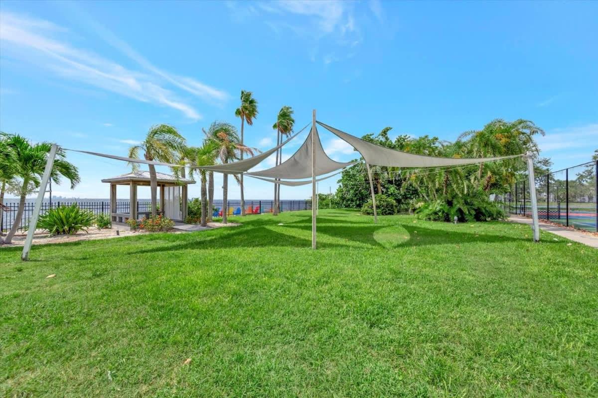 Watch the dolphins Large balcony Suite and heated pool