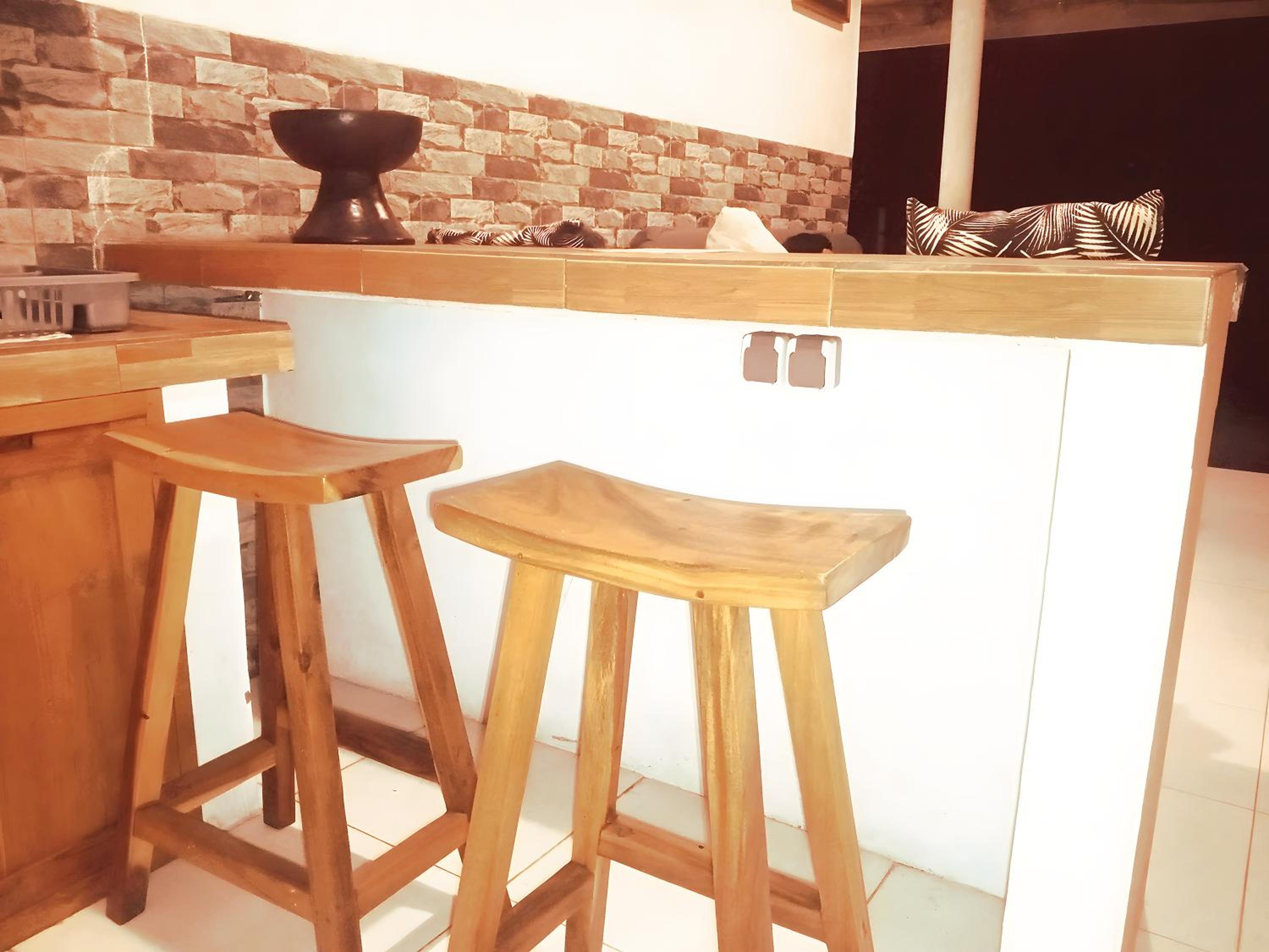 VILLA 2 Bedroom Spacious Outdoor Private Tropical Lush Garden & Pool in Canggu Bali Calm Area