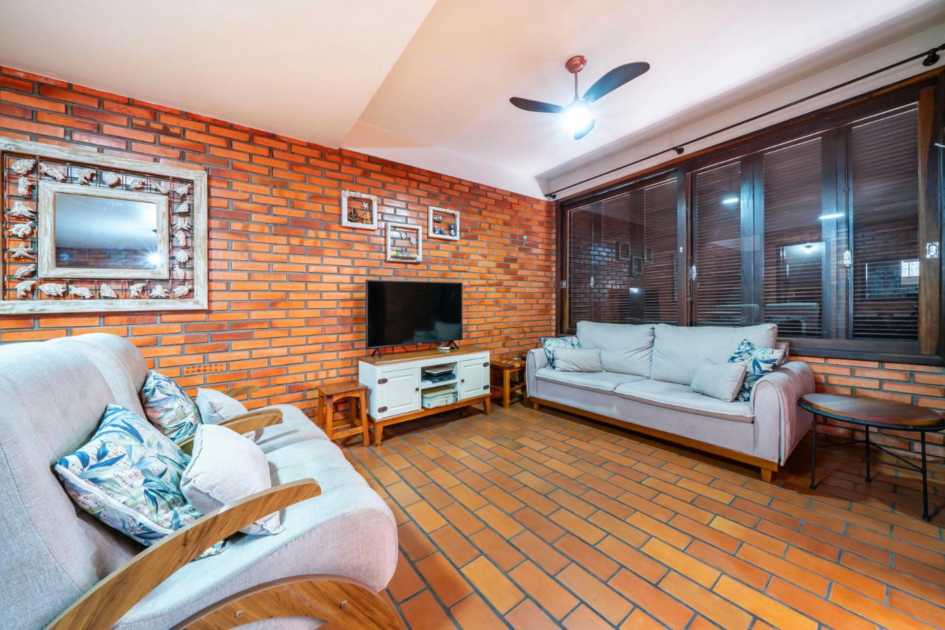 Casa aconchegante perto da praia HN6078