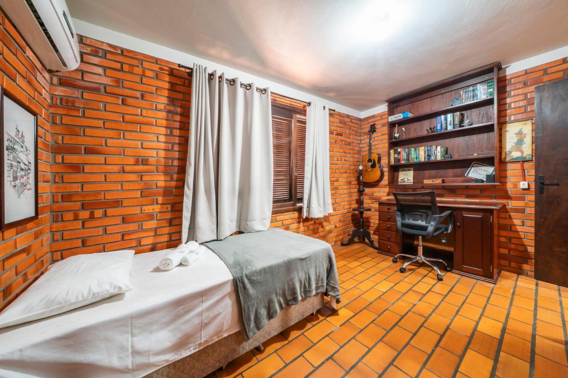 Casa aconchegante perto da praia HN6078