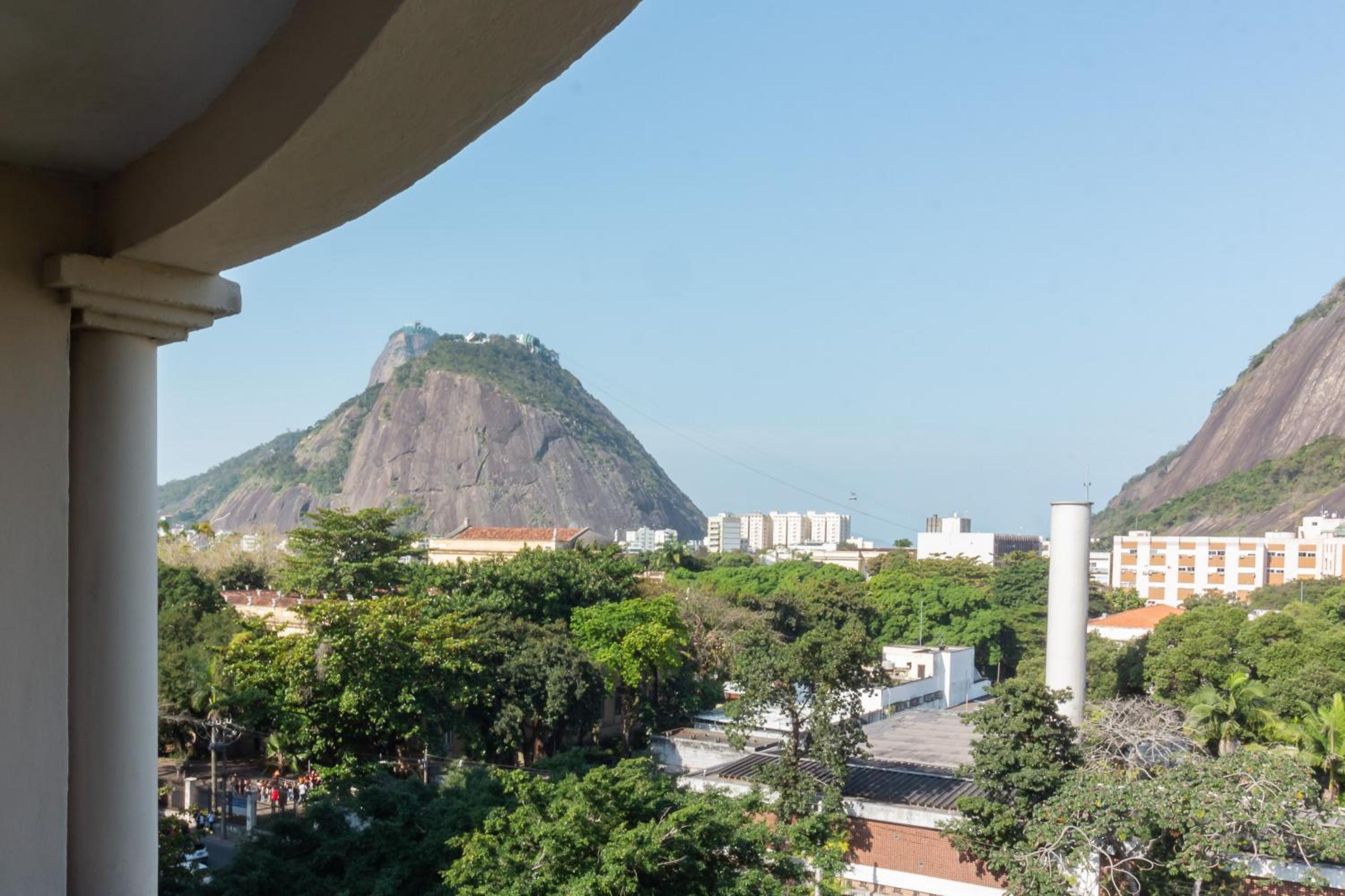 Apartamento em Botafogo com varanda - GSV301