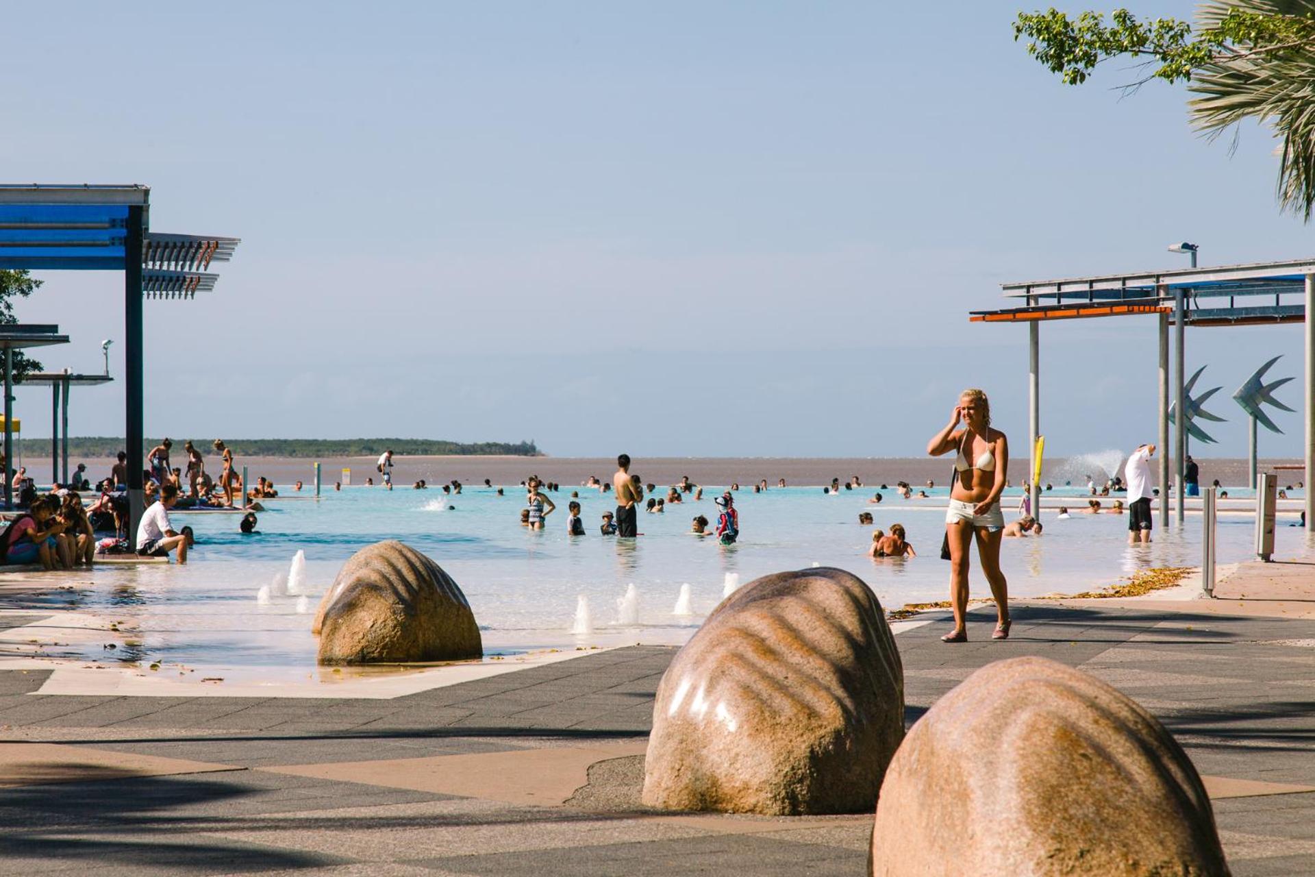 Global Backpackers Youth Hostel - Image 2