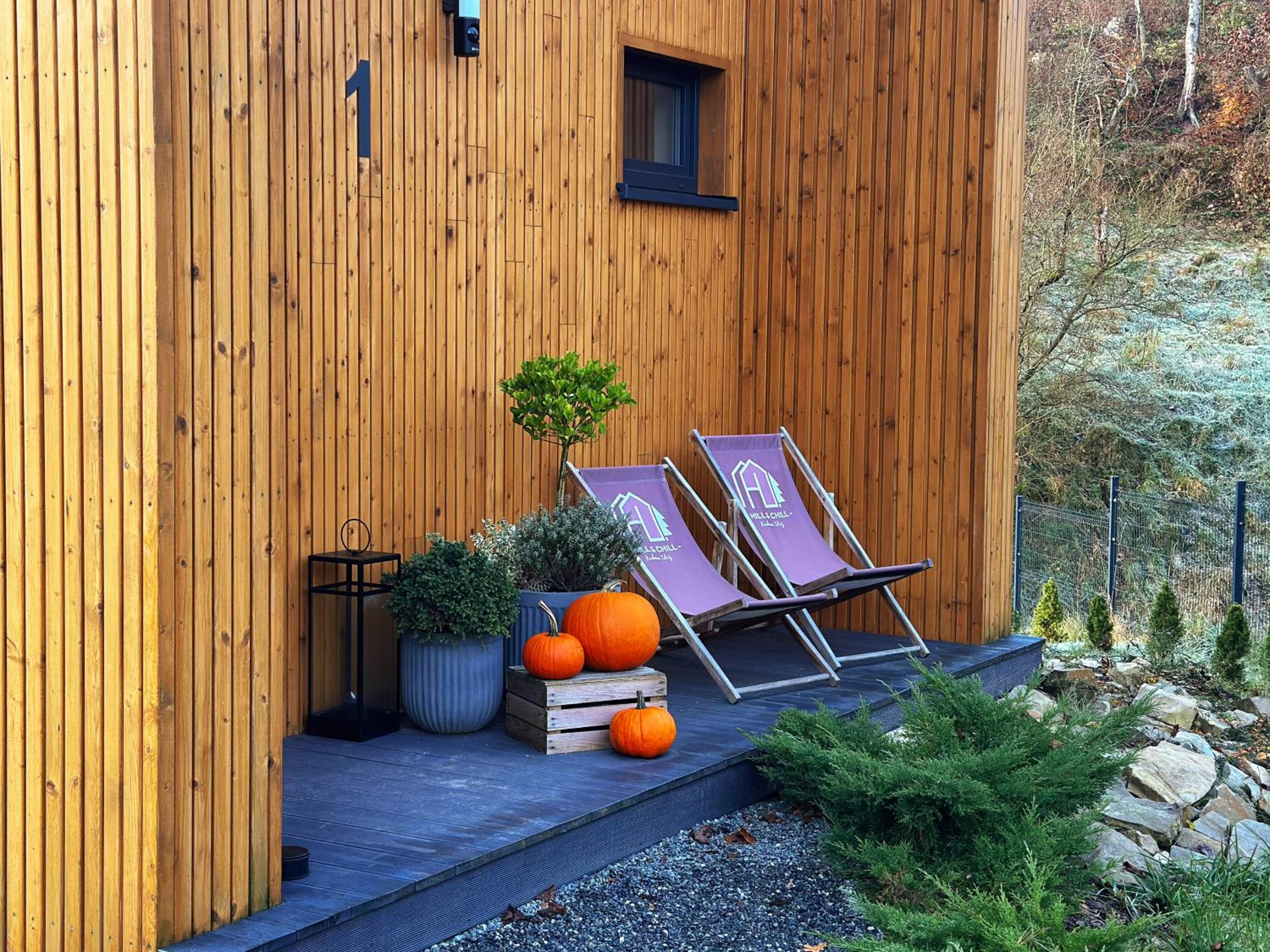 Hill & Chill Kudowa Zdrój - nowoczesne stodoły ze strefą SPA, balia, sauna