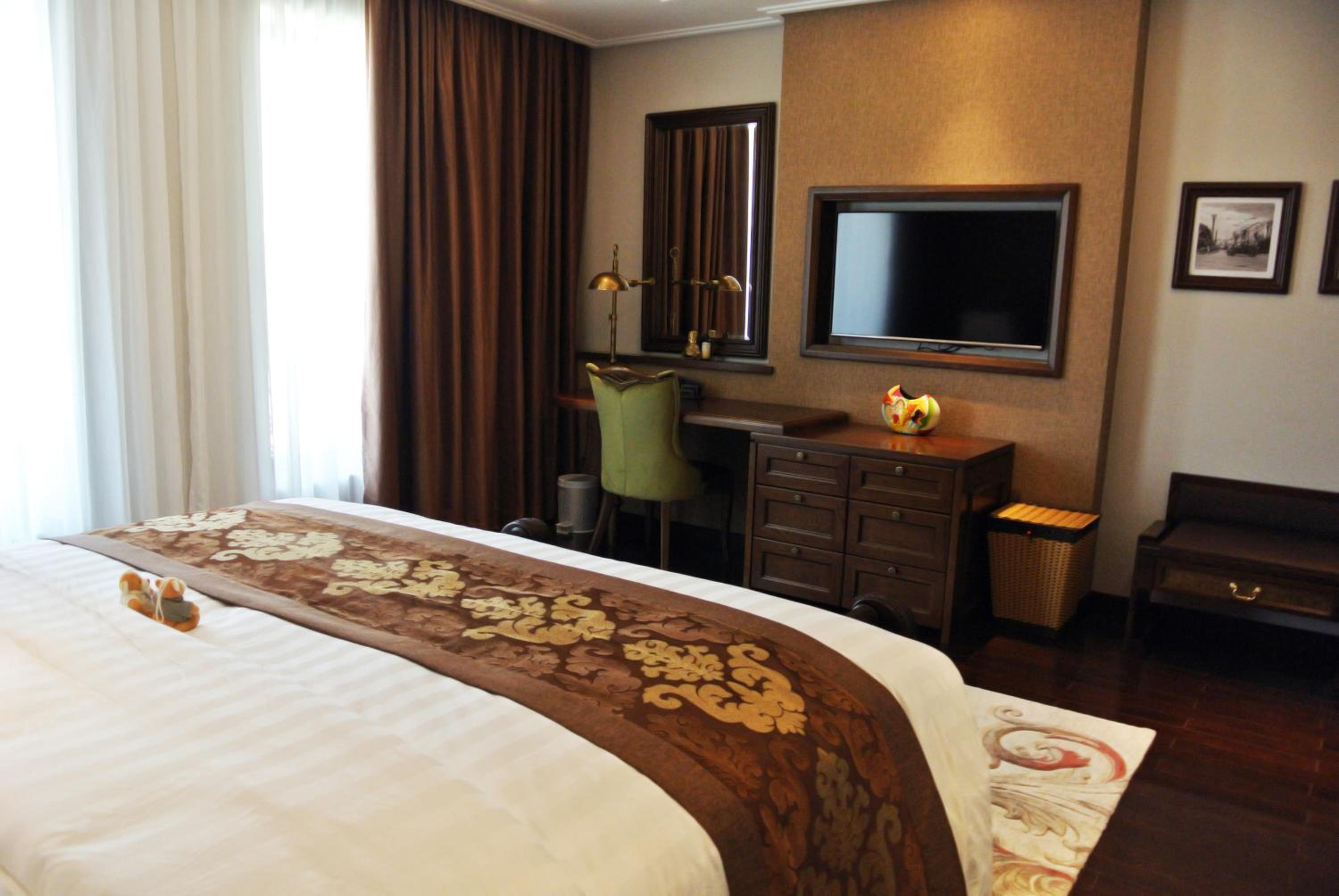 JB Serviced Apartment
