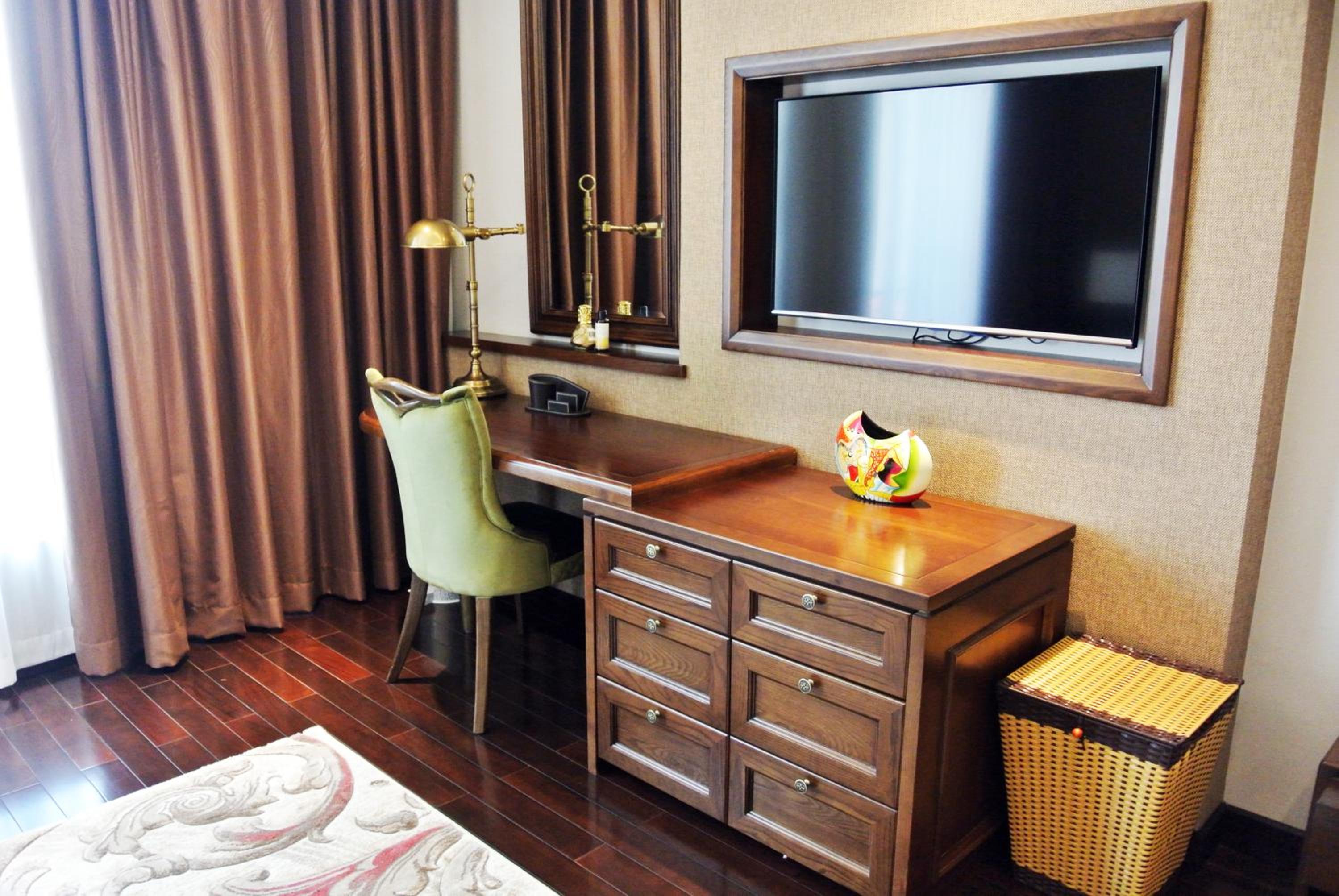 JB Serviced Apartment