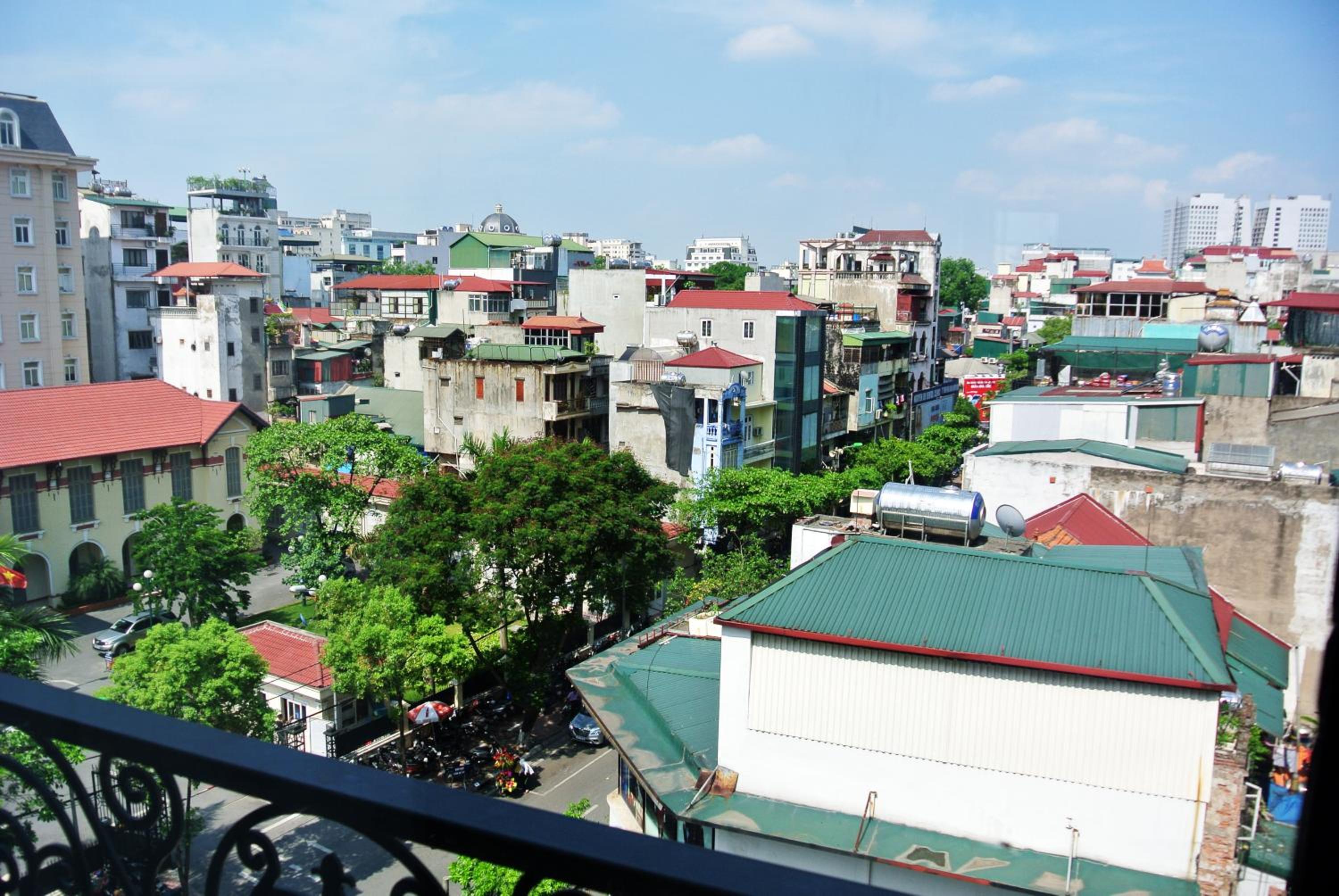 JB Serviced Apartment