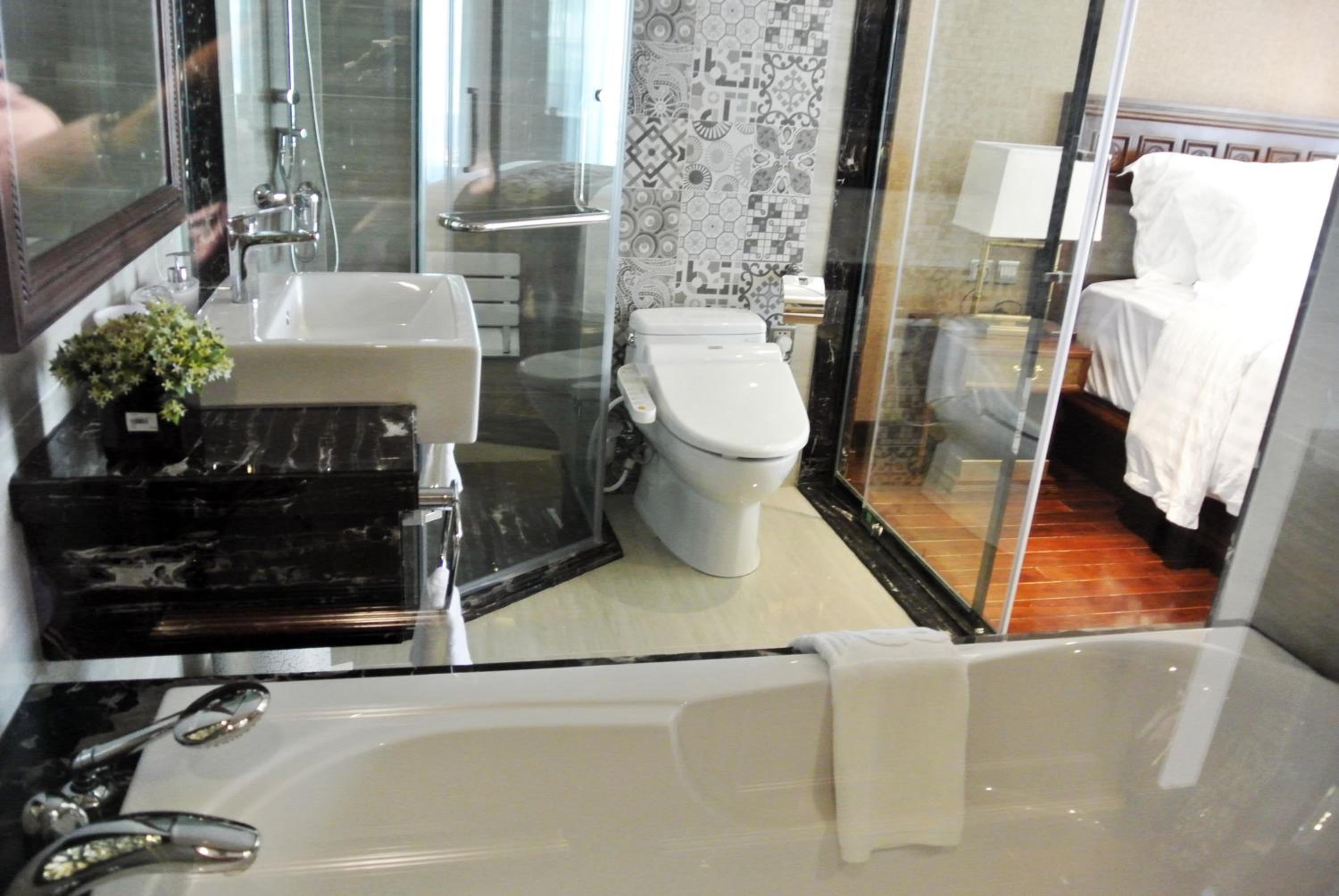 JB Serviced Apartment