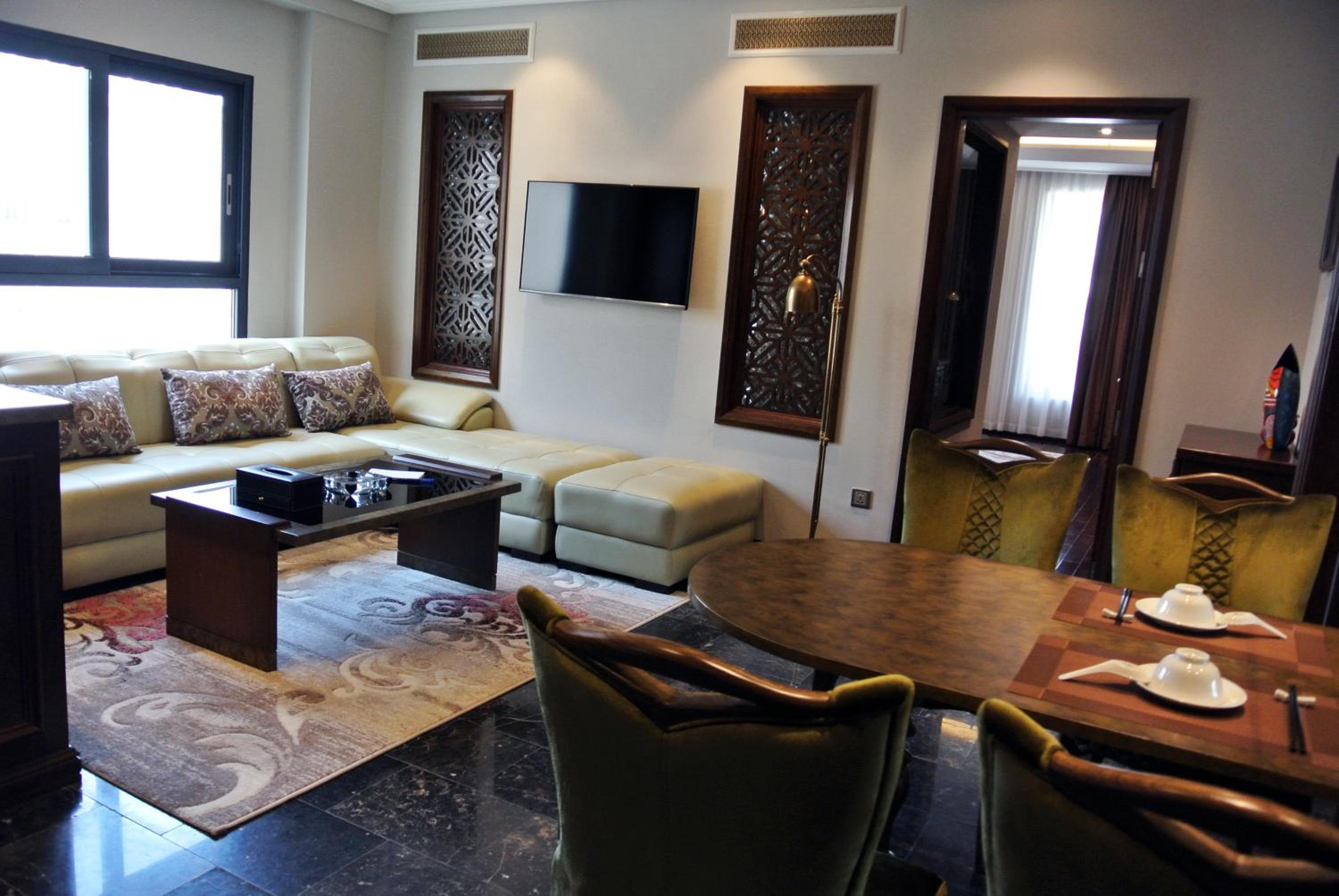 JB Serviced Apartment