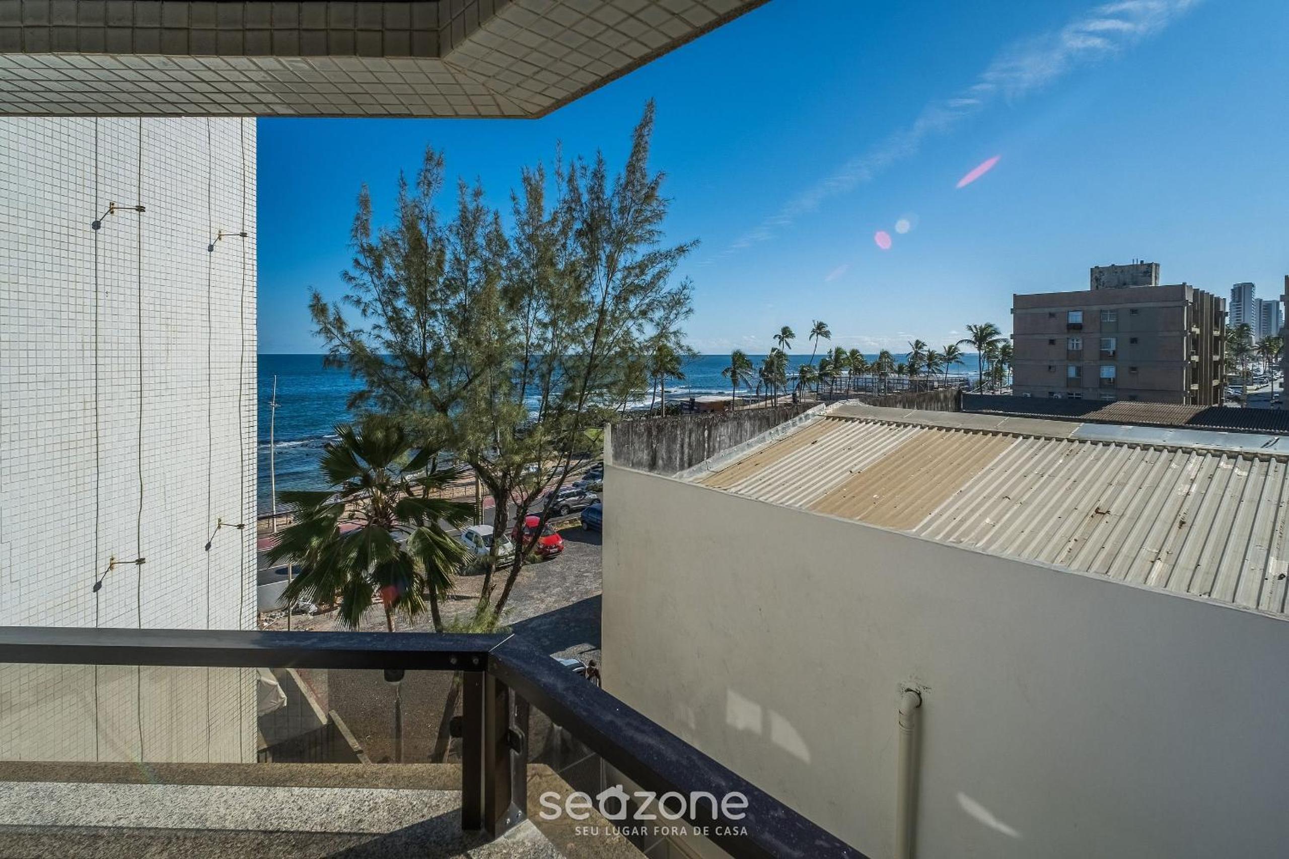 Apartment with balcony and sea view - IER0305