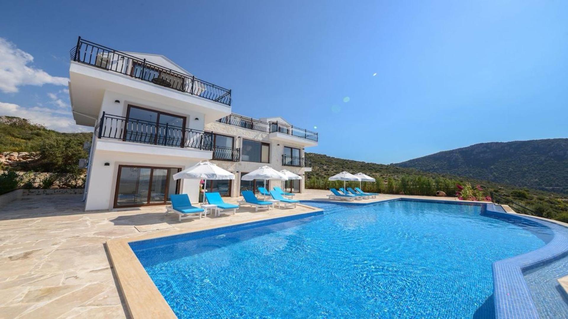 Asfiya Villa