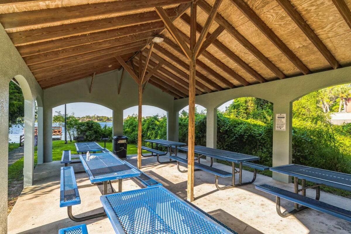 Near Disney Stylish 2BR with Pool