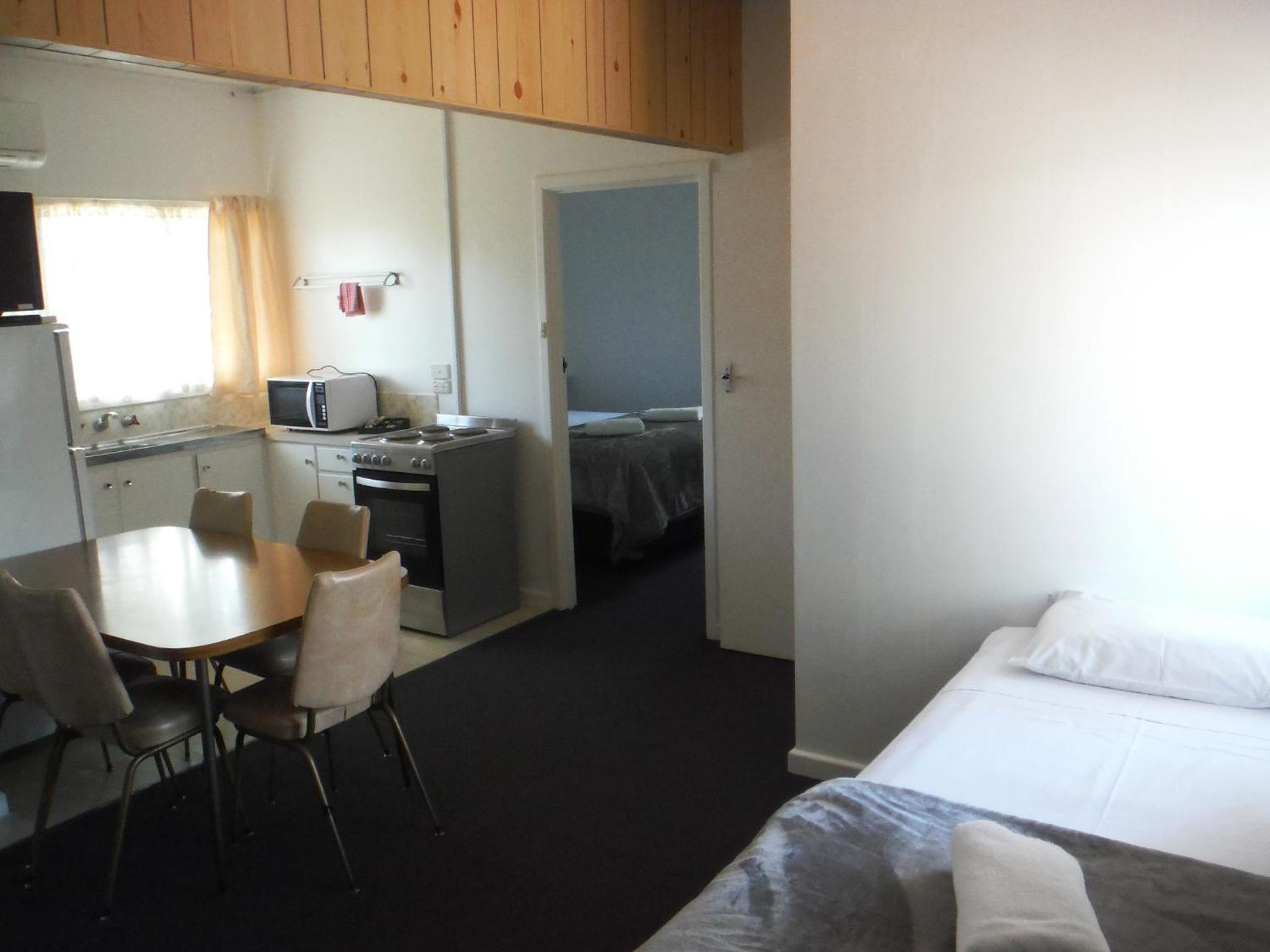 Restawile Motel