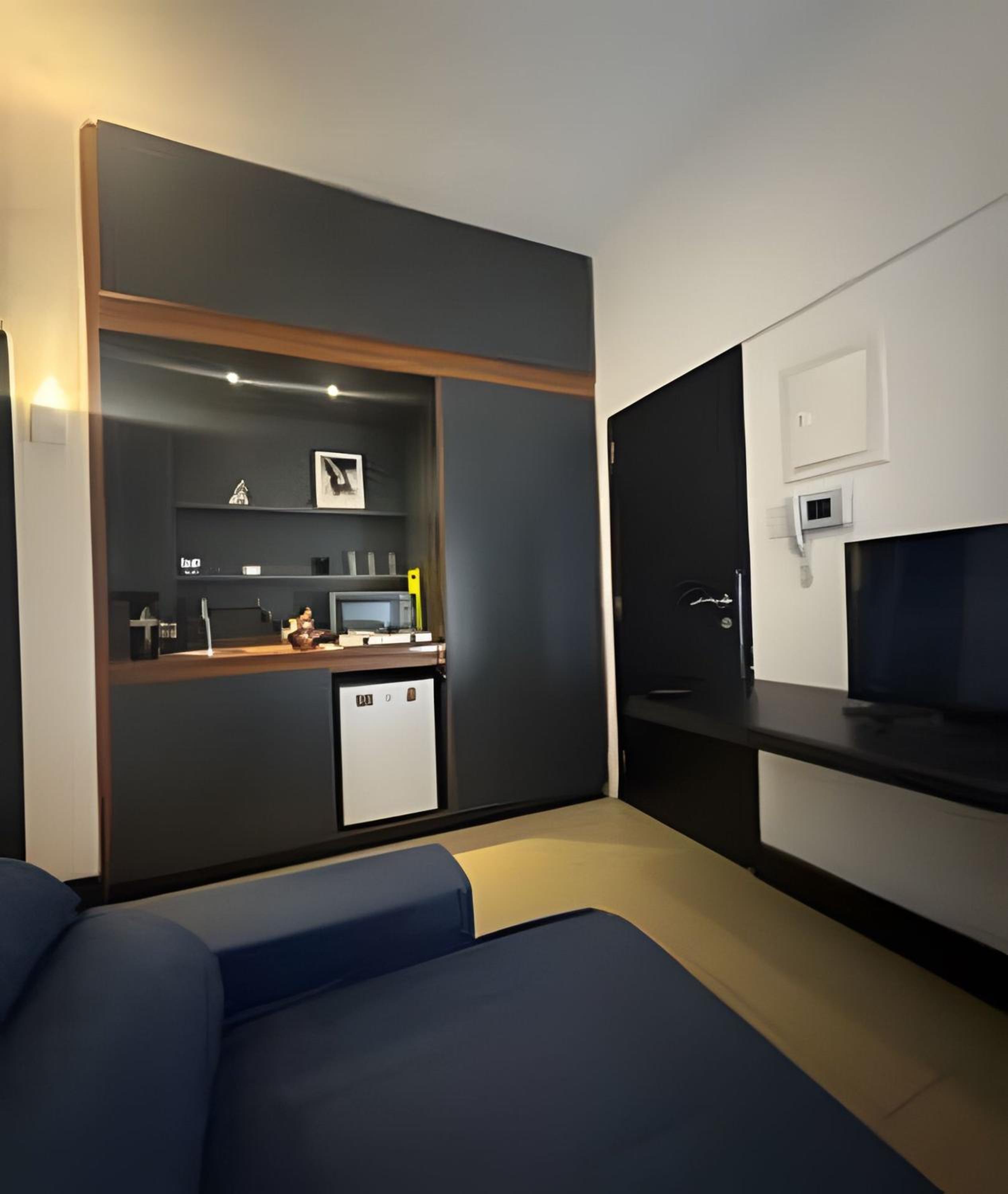 Apartamento a Passos do Metrô da Glória! Silêncio e Portaria 24h