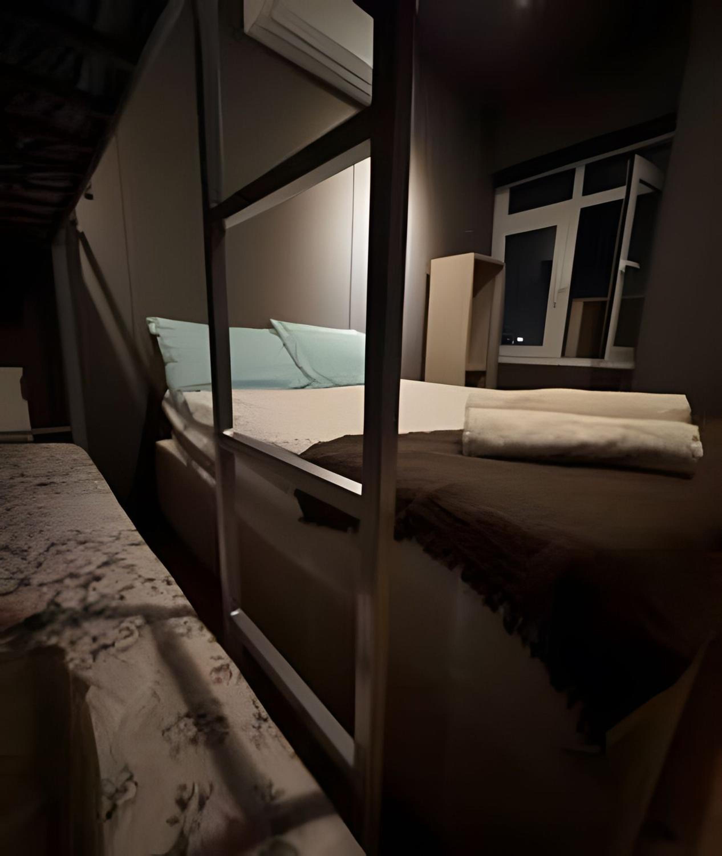 Apartamento a Passos do Metrô da Glória! Silêncio e Portaria 24h