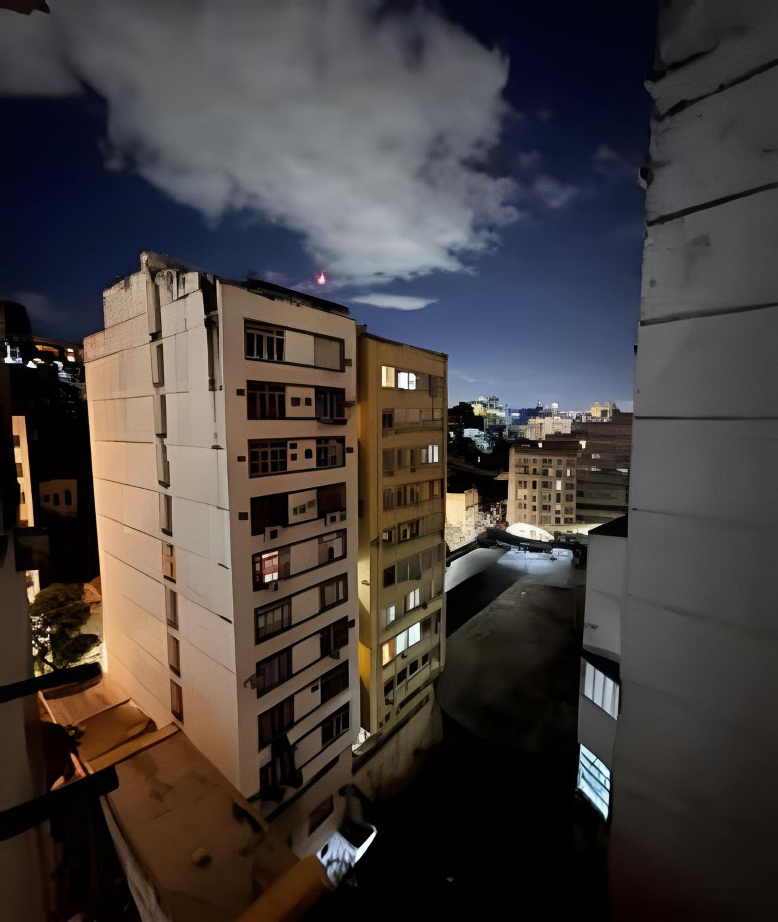 Apartamento a Passos do Metrô da Glória! Silêncio e Portaria 24h