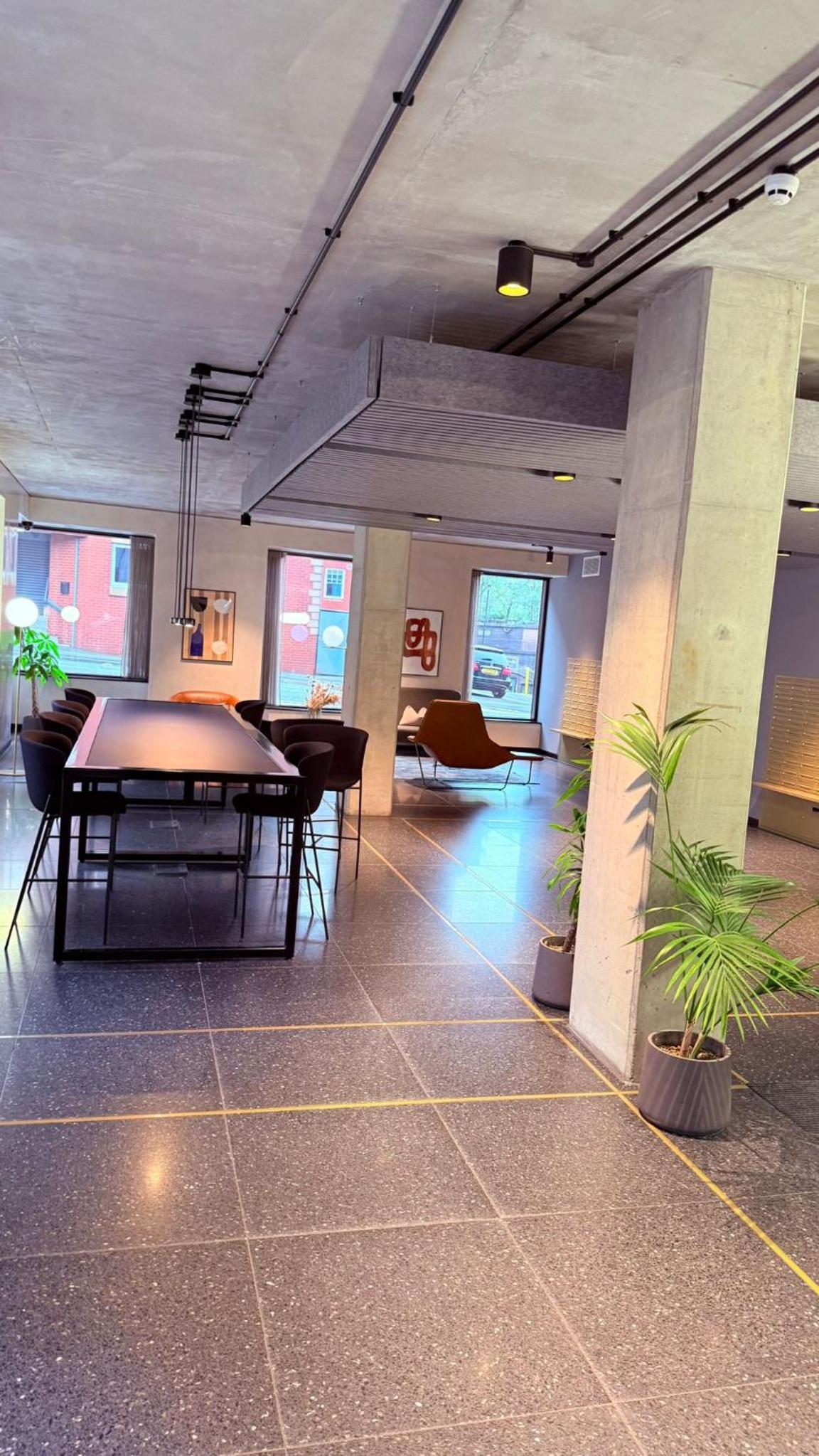 City Sky View Apartment