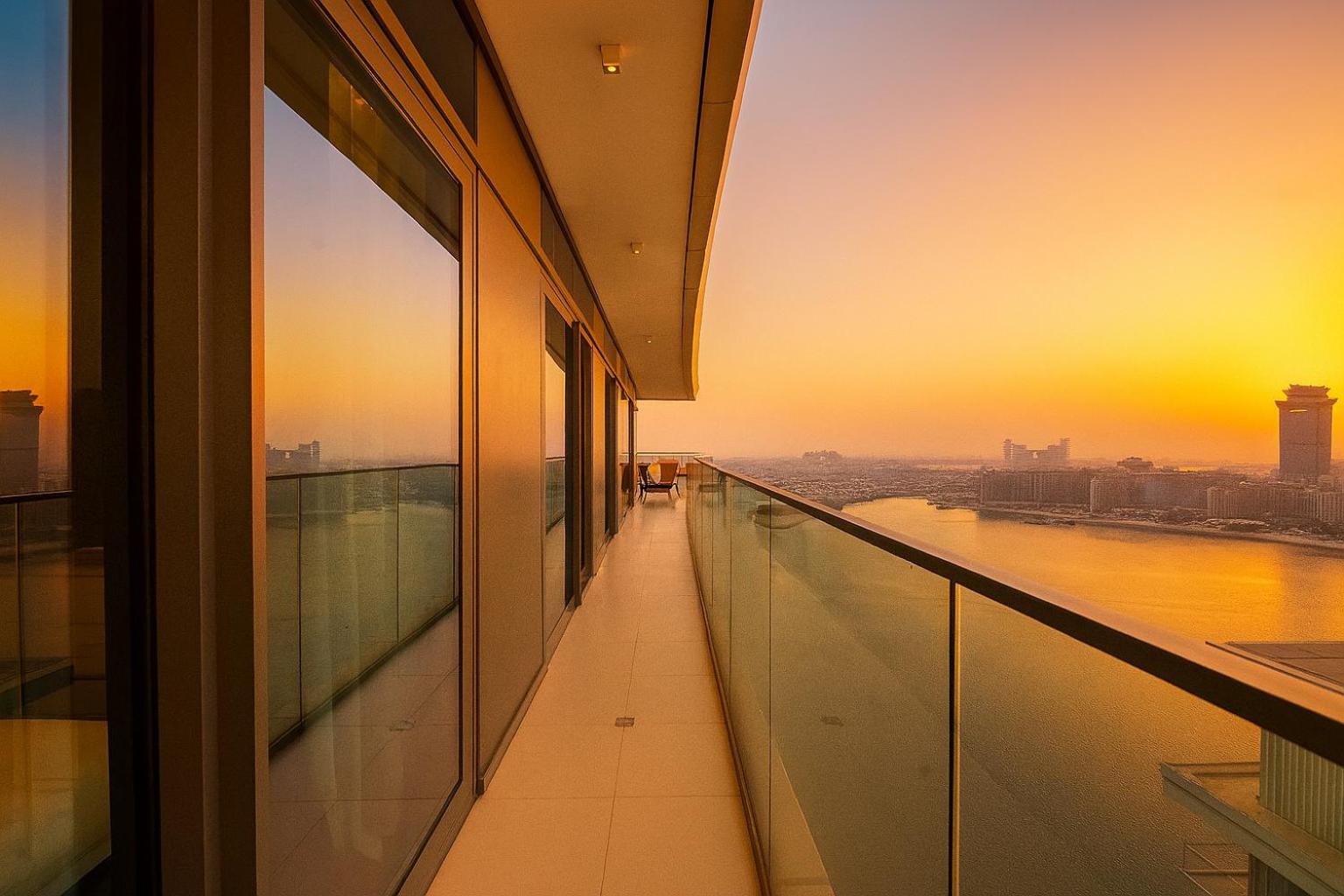 Keyrock Sea-View Penthouse - Dubai Marina, Pool & Sauna