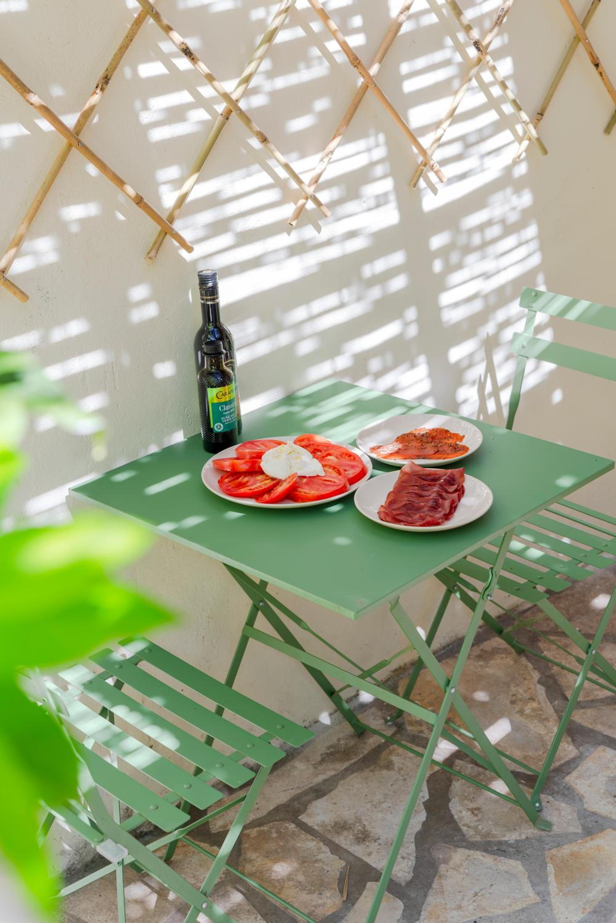 L'Escale - Idéal Pro & Couple - WIFI HD - 5min Port Toulon & Plage - Sauna Exclusif & Terrasse Privée - Piscine