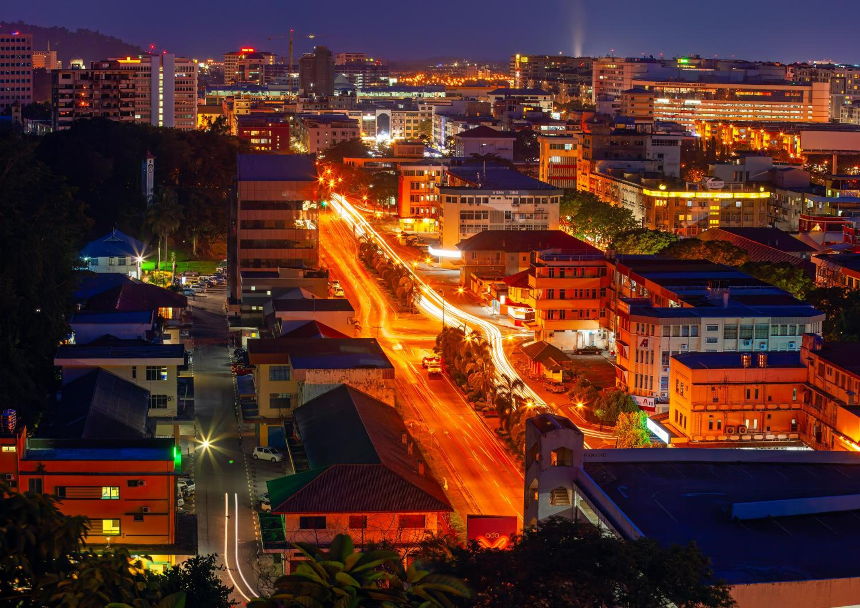 Seaview 5 Pax Near Jesselton Point & Gaya Street Mixma Suites
